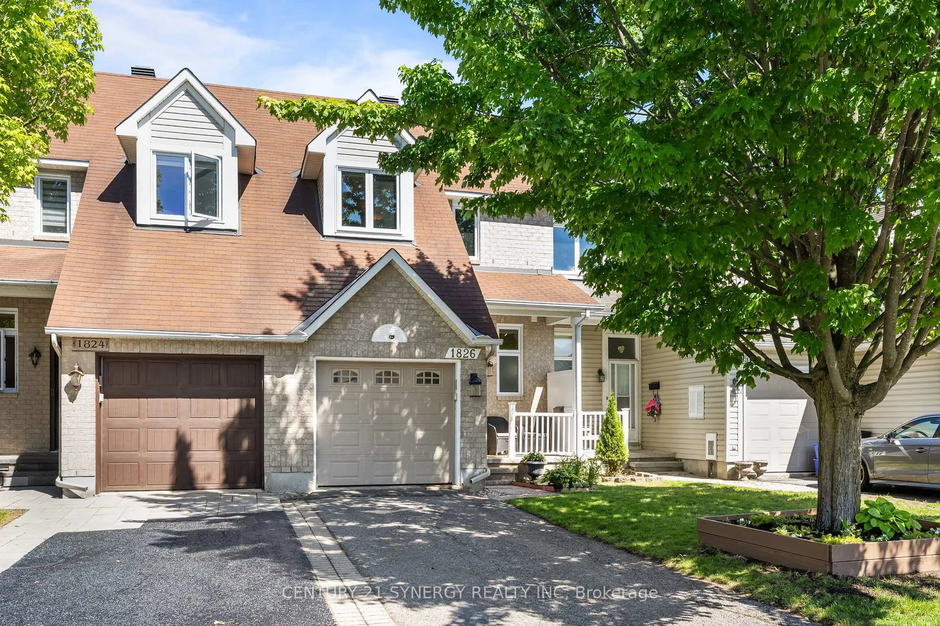 Photo 2 of 1826 Hennessy Crescent, Ottawa, Fallingbrook/Gardenway South — HOMEH
