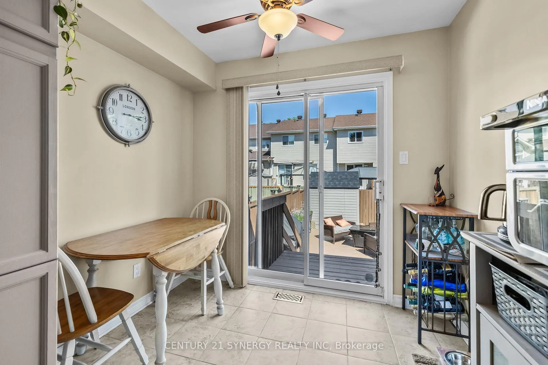 Photo 15 of 1826 Hennessy Crescent, Ottawa, Fallingbrook/Gardenway South — HOMEH