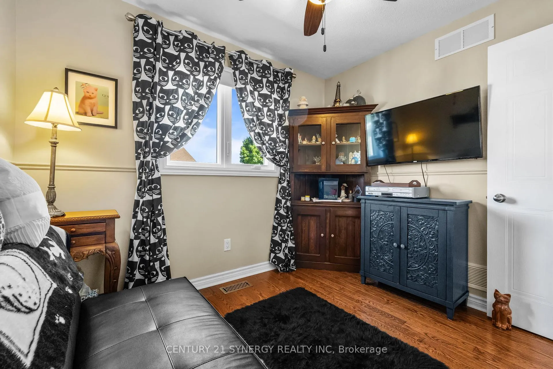 Photo 20 of 1826 Hennessy Crescent, Ottawa, Fallingbrook/Gardenway South — HOMEH