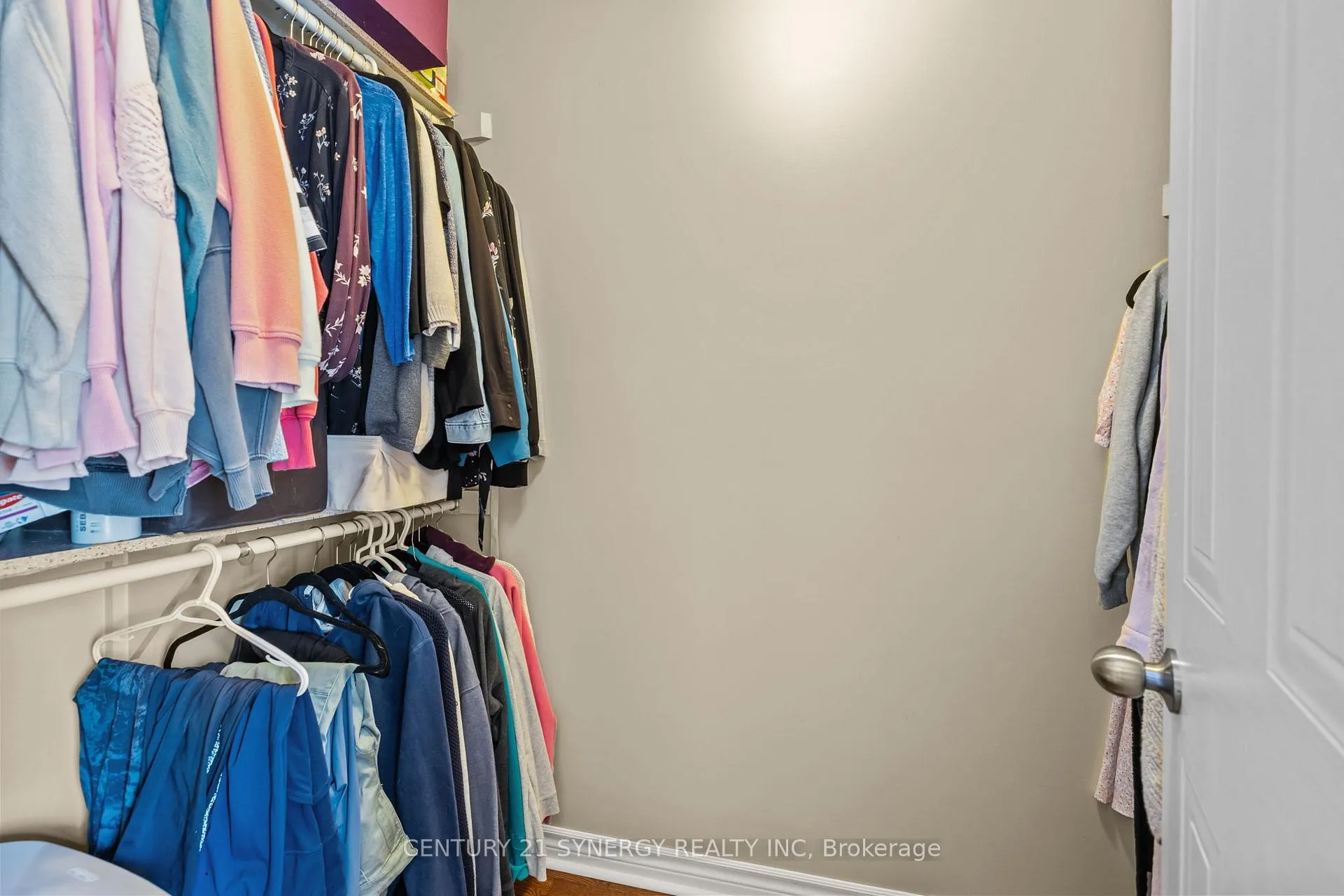 Photo 31 of 1826 Hennessy Crescent, Ottawa, Fallingbrook/Gardenway South — HOMEH