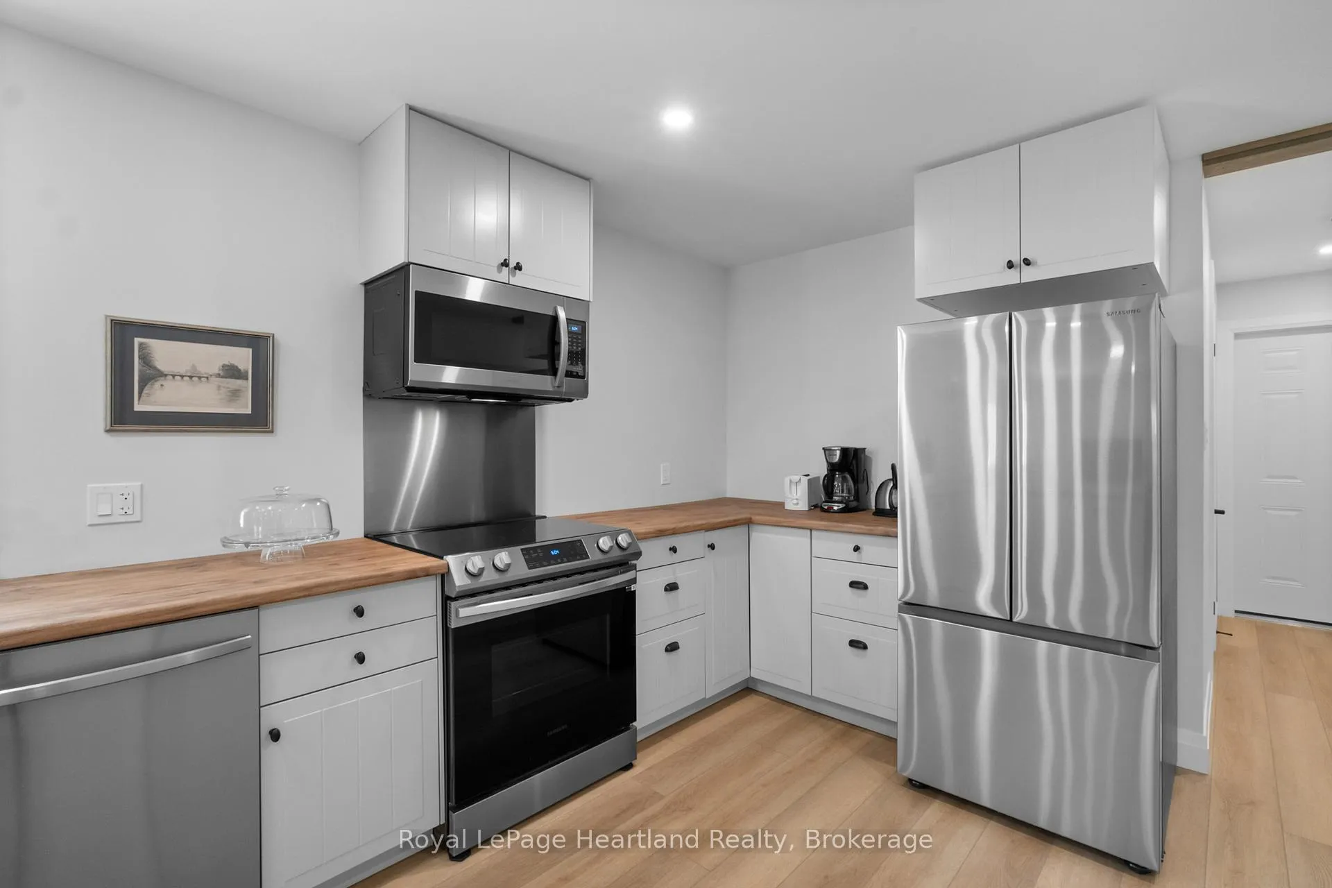 Photo 18 of 10 Jessie Street, Huron-Kinloss — HOMEH