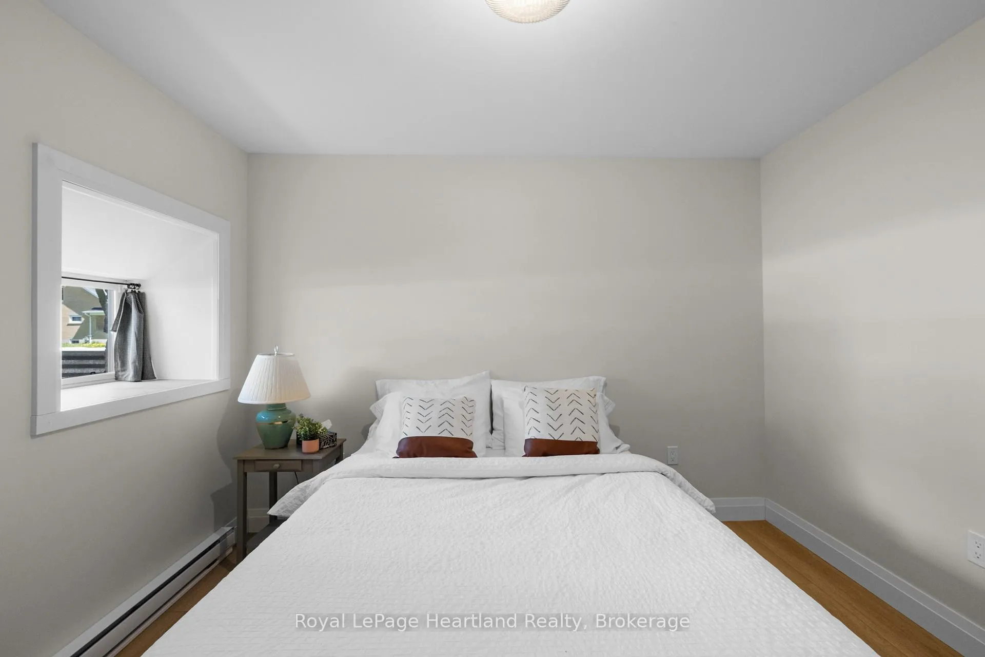 Photo 27 of 10 Jessie Street, Huron-Kinloss — HOMEH