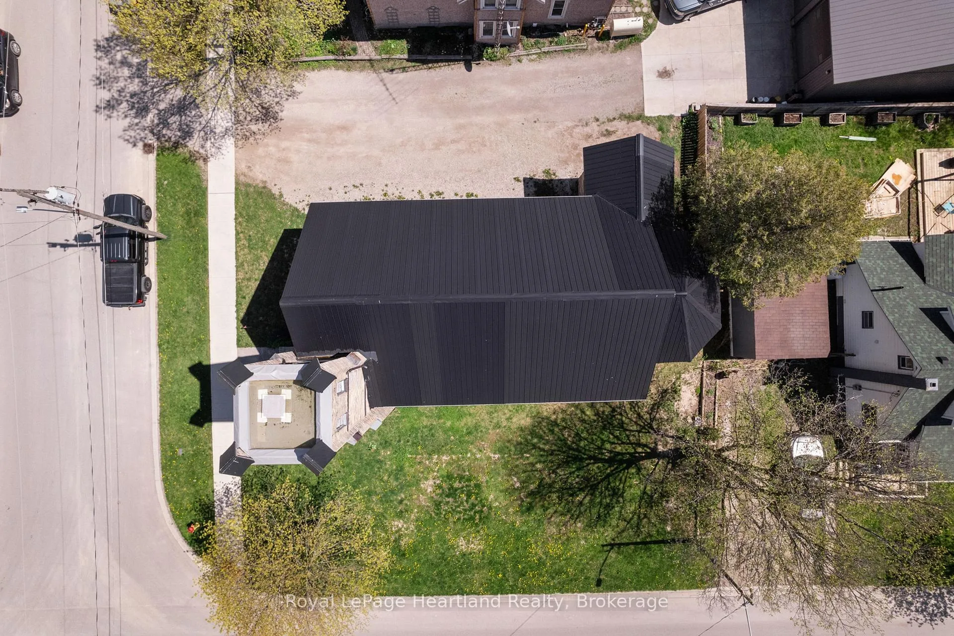Photo 30 of 10 Jessie Street, Huron-Kinloss — HOMEH