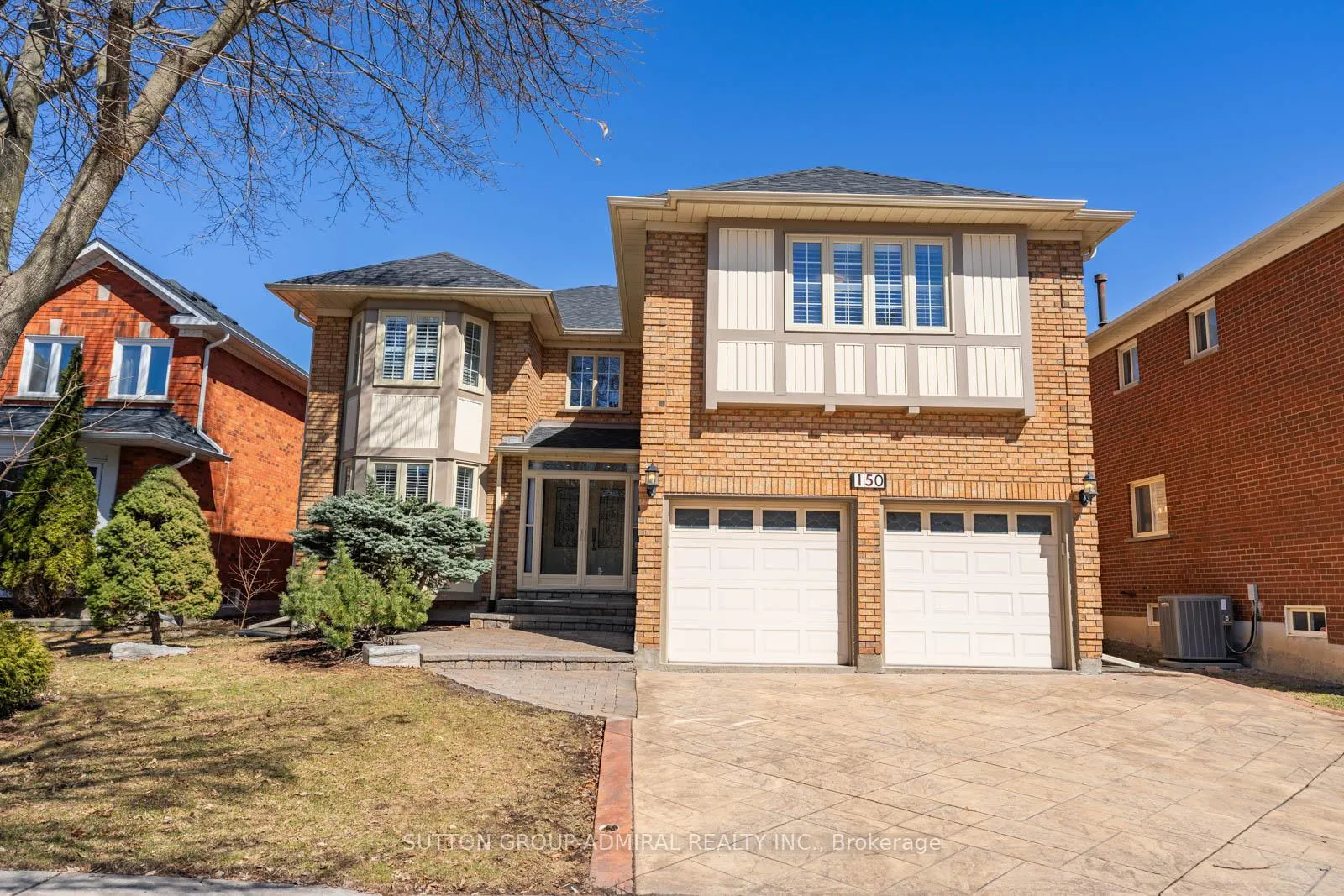 Front of 150 Rockwood Crescent