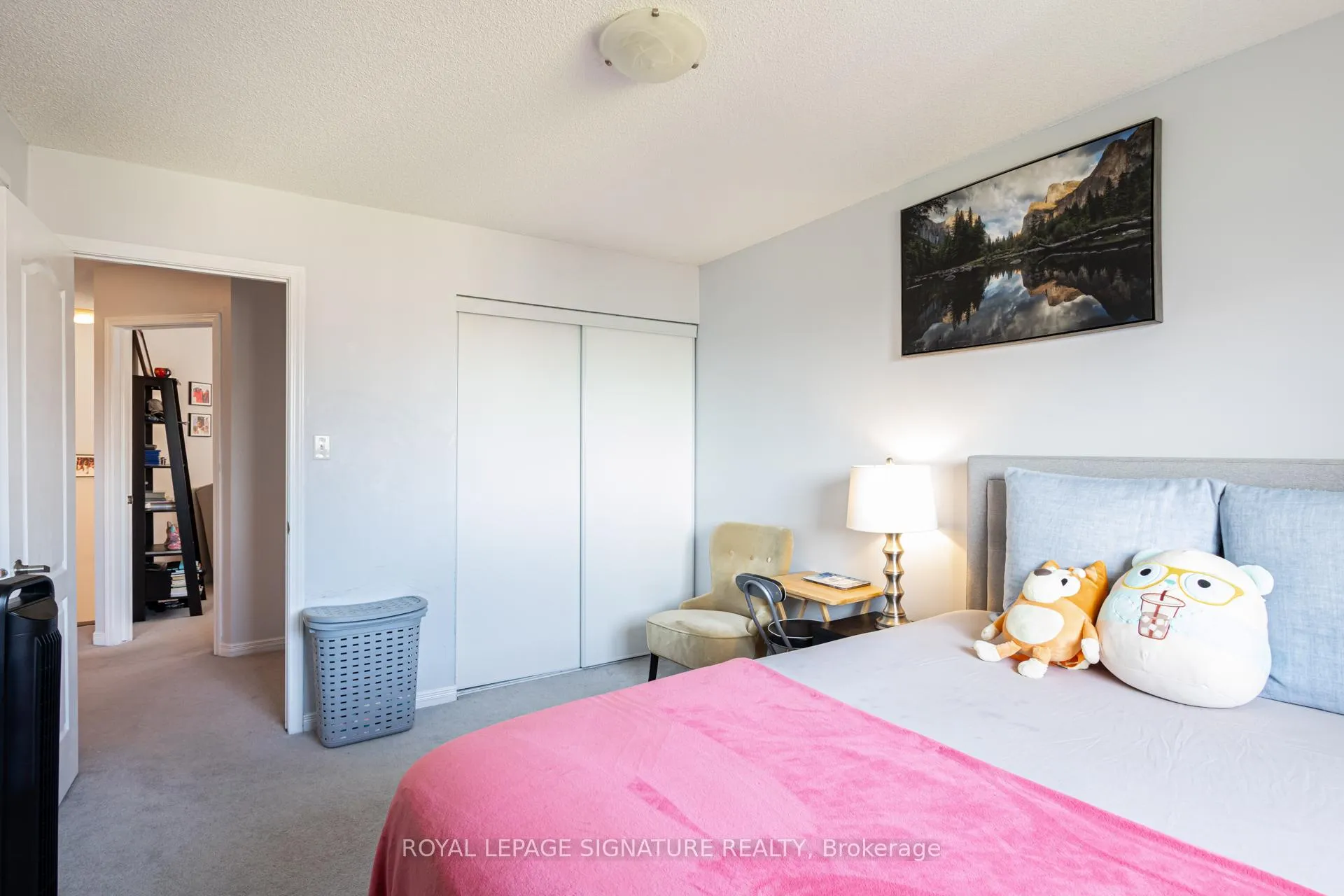 Photo 26 of Unit Upper, 2136 Galloway Street, Innisfil, Alcona — HOMEH