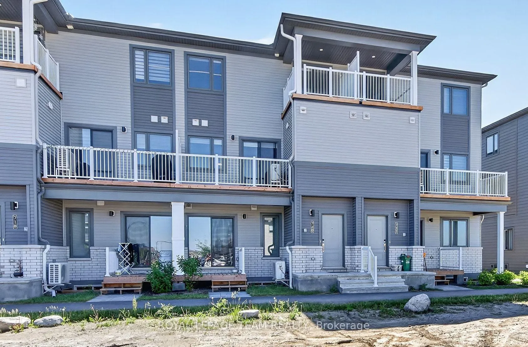 Photo 1 of 720 Lillian Freiman Private, Ottawa, Barrhaven - Half Moon Bay — HOMEH