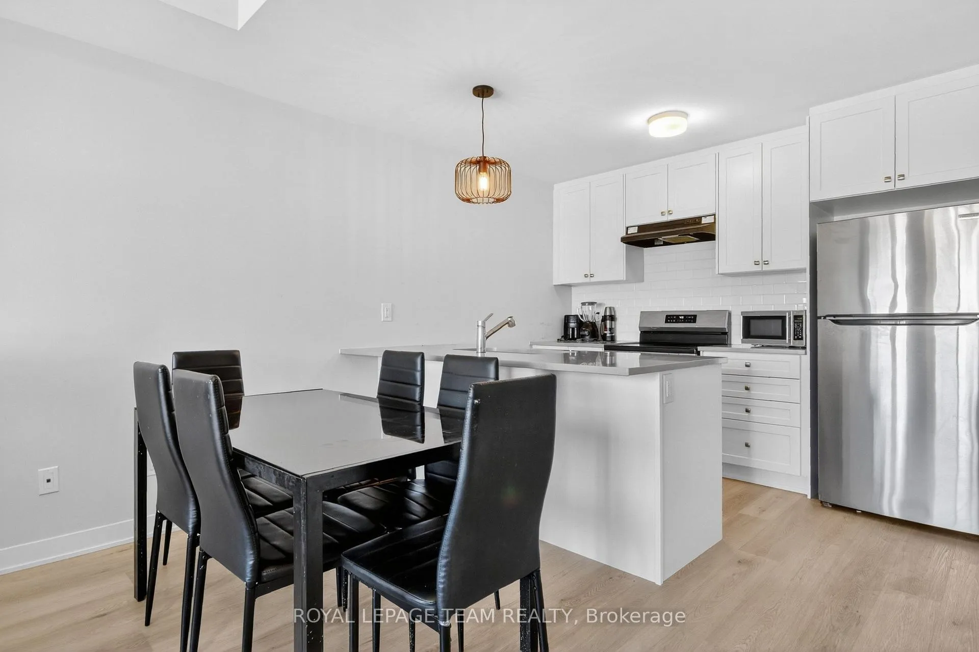 Photo 19 of 720 Lillian Freiman Private, Ottawa, Barrhaven - Half Moon Bay — HOMEH