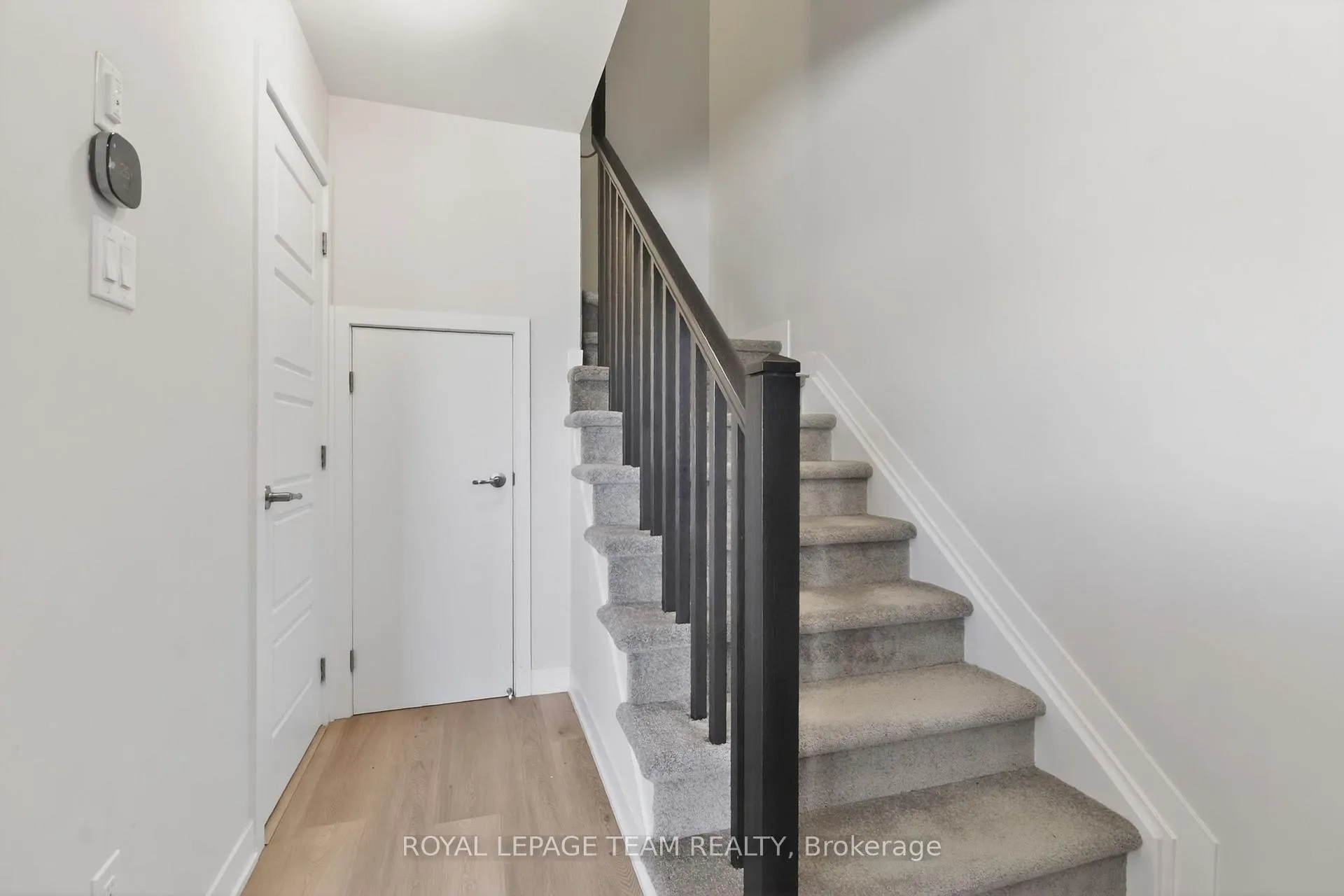 Photo 23 of 720 Lillian Freiman Private, Ottawa, Barrhaven - Half Moon Bay — HOMEH