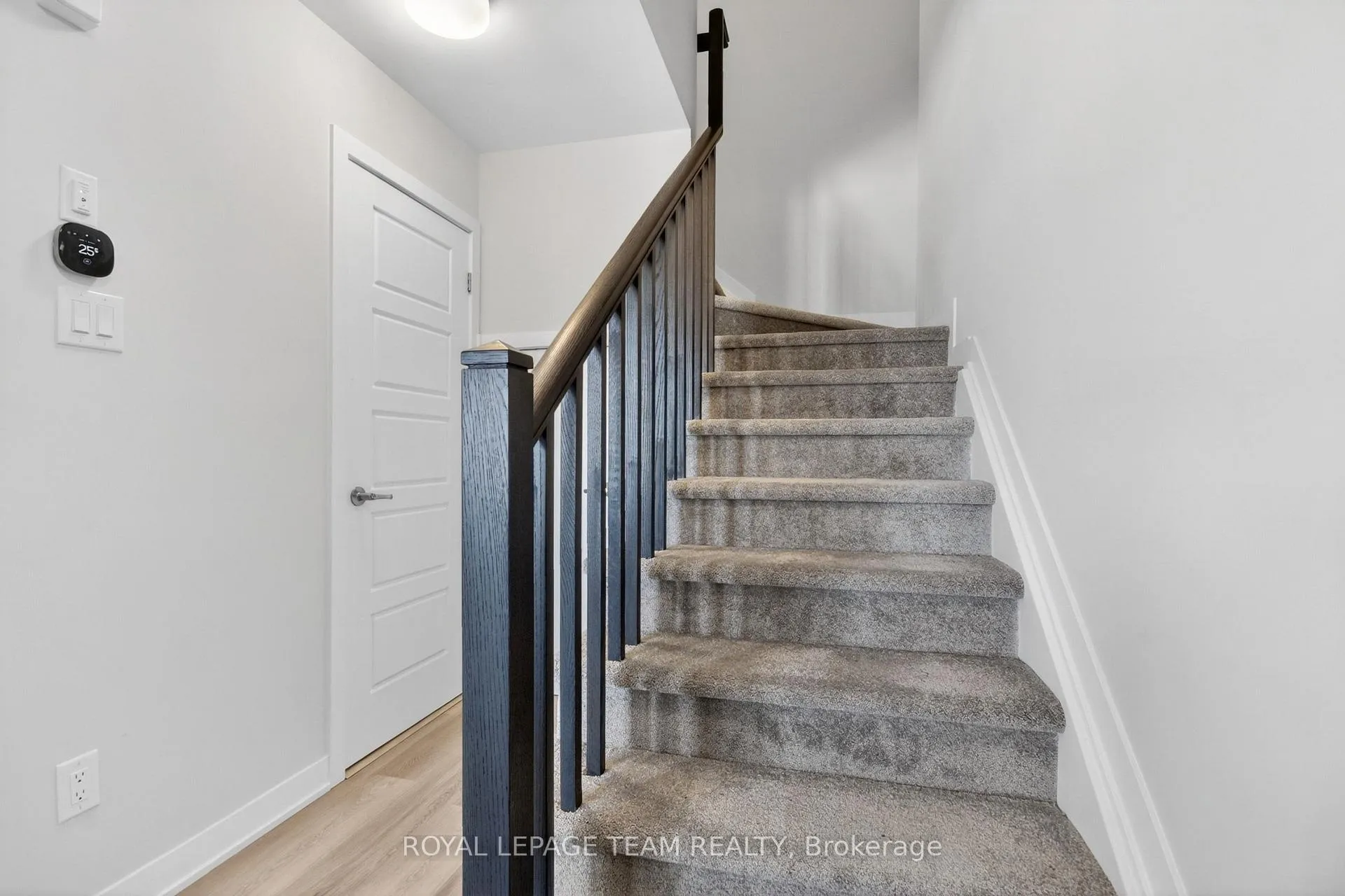 Photo 25 of 720 Lillian Freiman Private, Ottawa, Barrhaven - Half Moon Bay — HOMEH