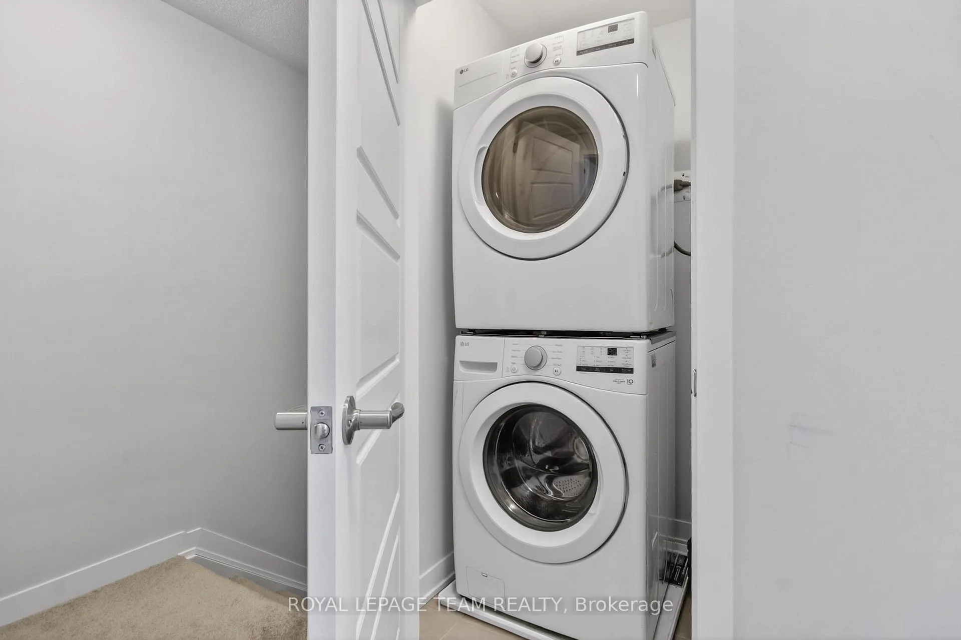 Photo 35 of 720 Lillian Freiman Private, Ottawa, Barrhaven - Half Moon Bay — HOMEH