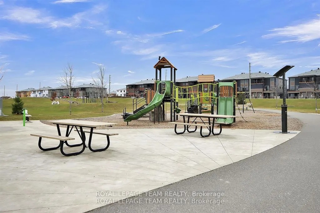 Photo 39 of 720 Lillian Freiman Private, Ottawa, Barrhaven - Half Moon Bay — HOMEH