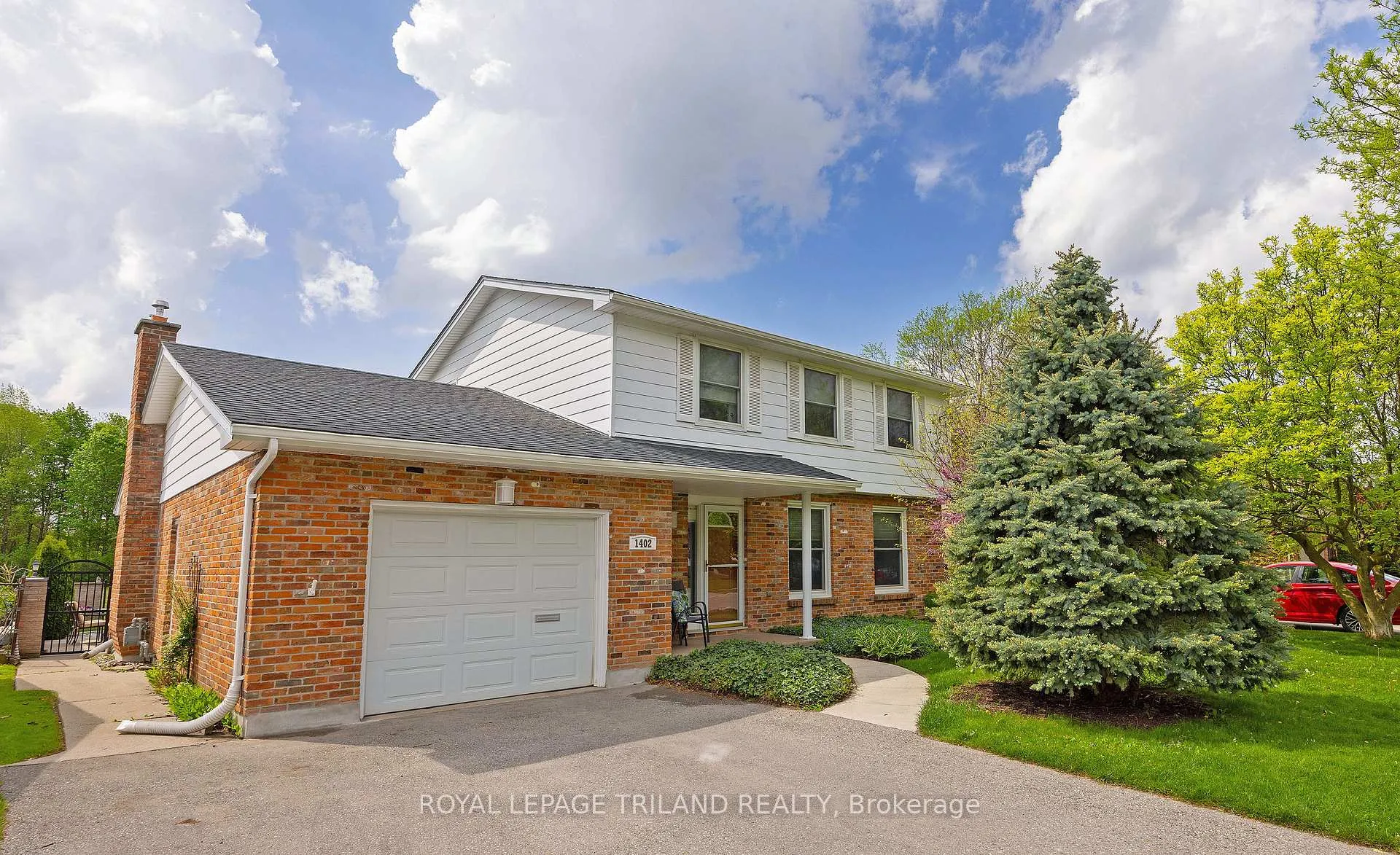 Front of 1402 Hastings Drive