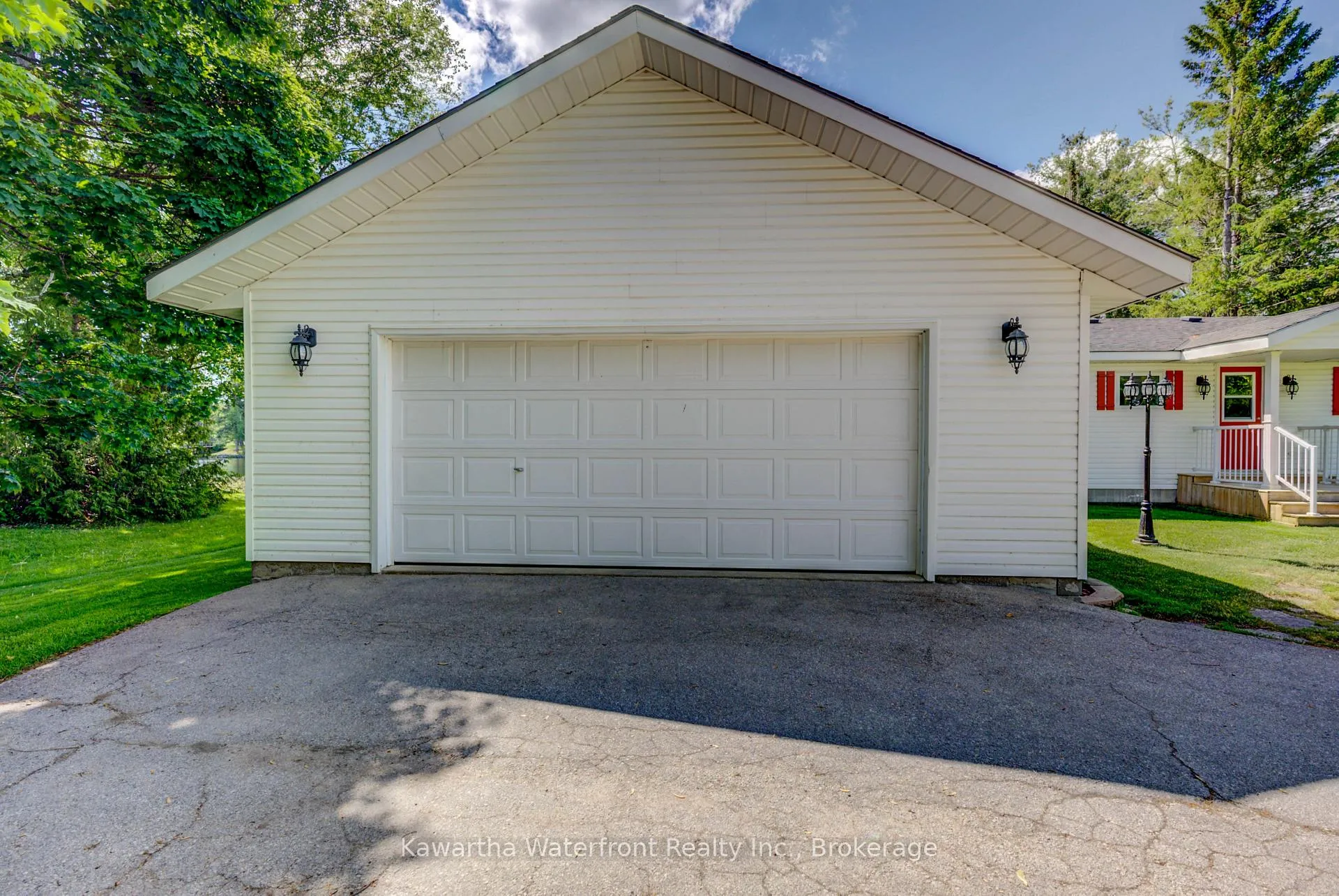 Photo 19 of 144 Bolsover Road, Kawartha Lakes, Carden — HOMEH