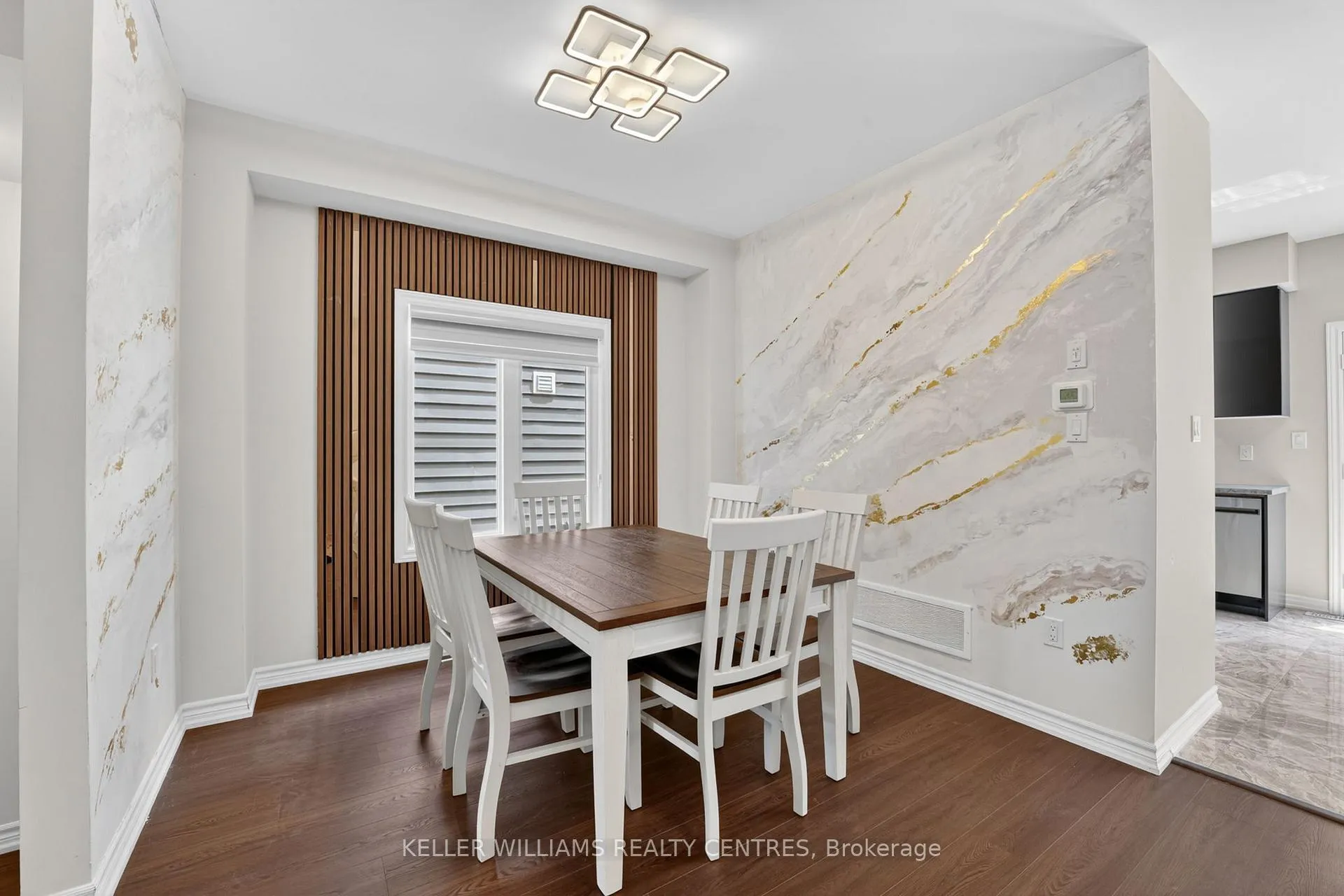 Photo 5 of 125 Mceachern Lane, Gravenhurst, Muskoka (S) — HOMEH