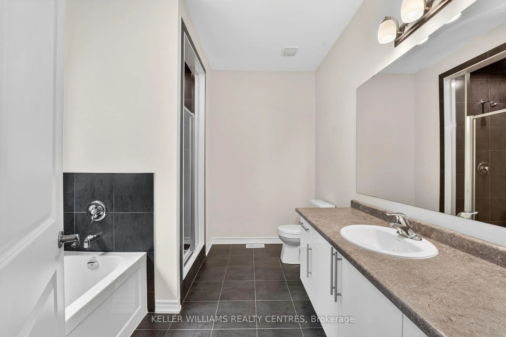 Photo 25 of 125 Mceachern Lane, Gravenhurst, Muskoka (S) — HOMEH
