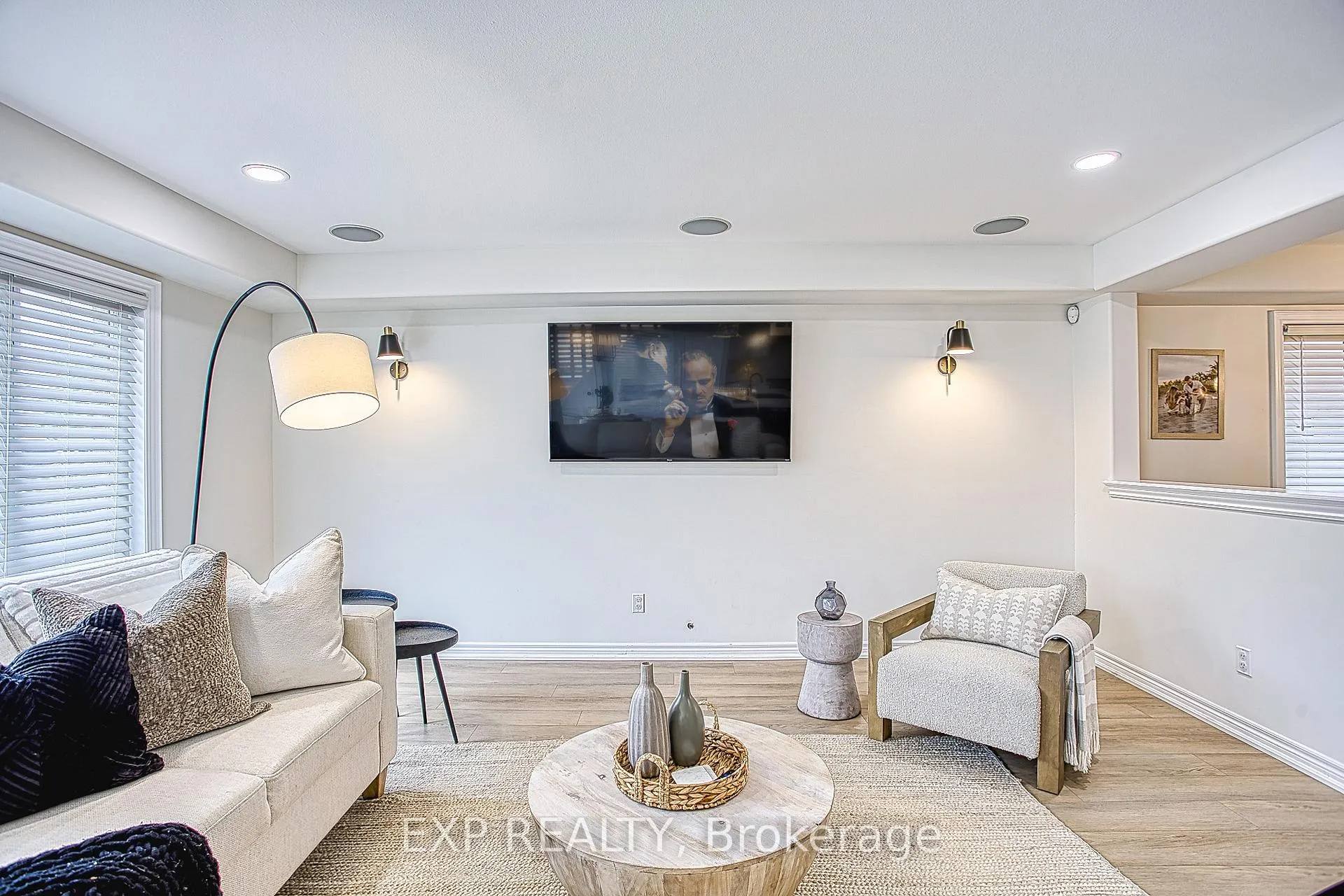 Photo 15 of 269 Cardinal Crescent, Welland, Coyle Creek — HOMEH