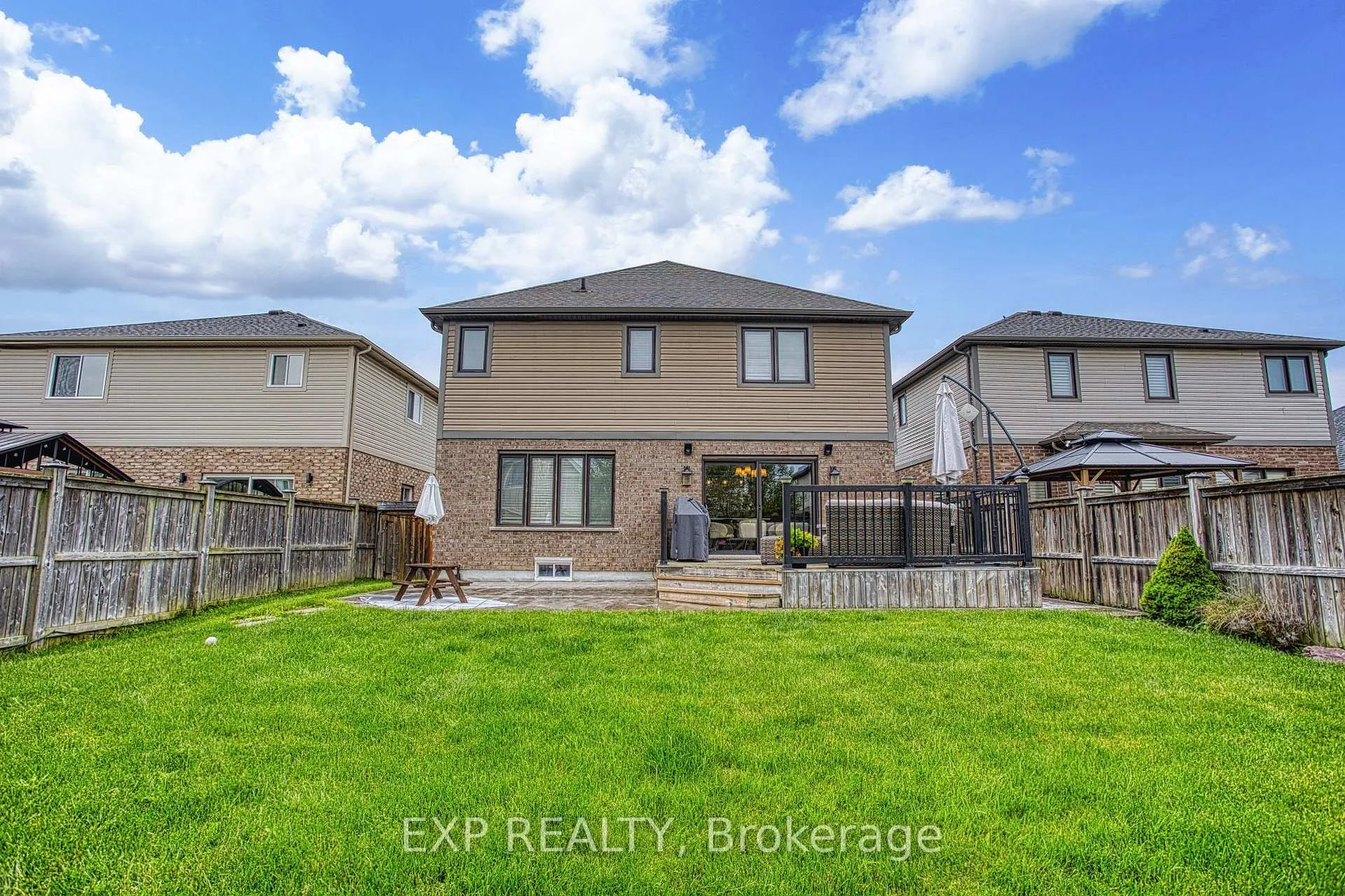 Photo 44 of 269 Cardinal Crescent, Welland, Coyle Creek — HOMEH
