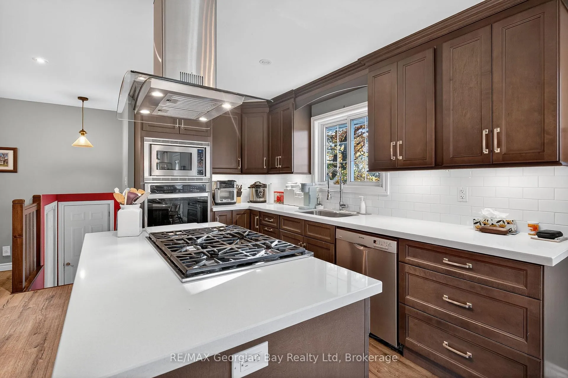 Photo 9 of 1034 Pine Grove Road, Penetanguishene — HOMEH