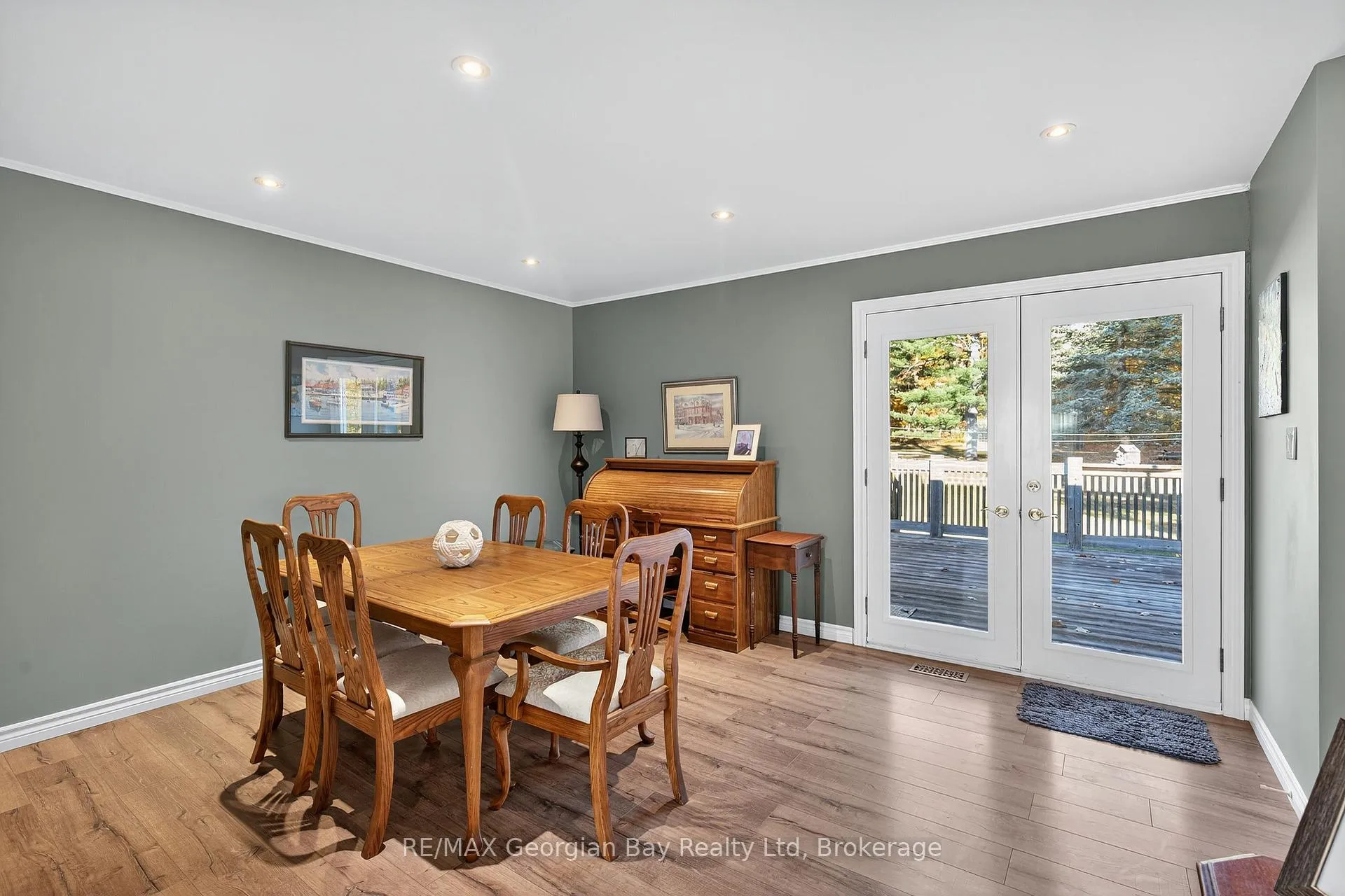 Photo 11 of 1034 Pine Grove Road, Penetanguishene — HOMEH