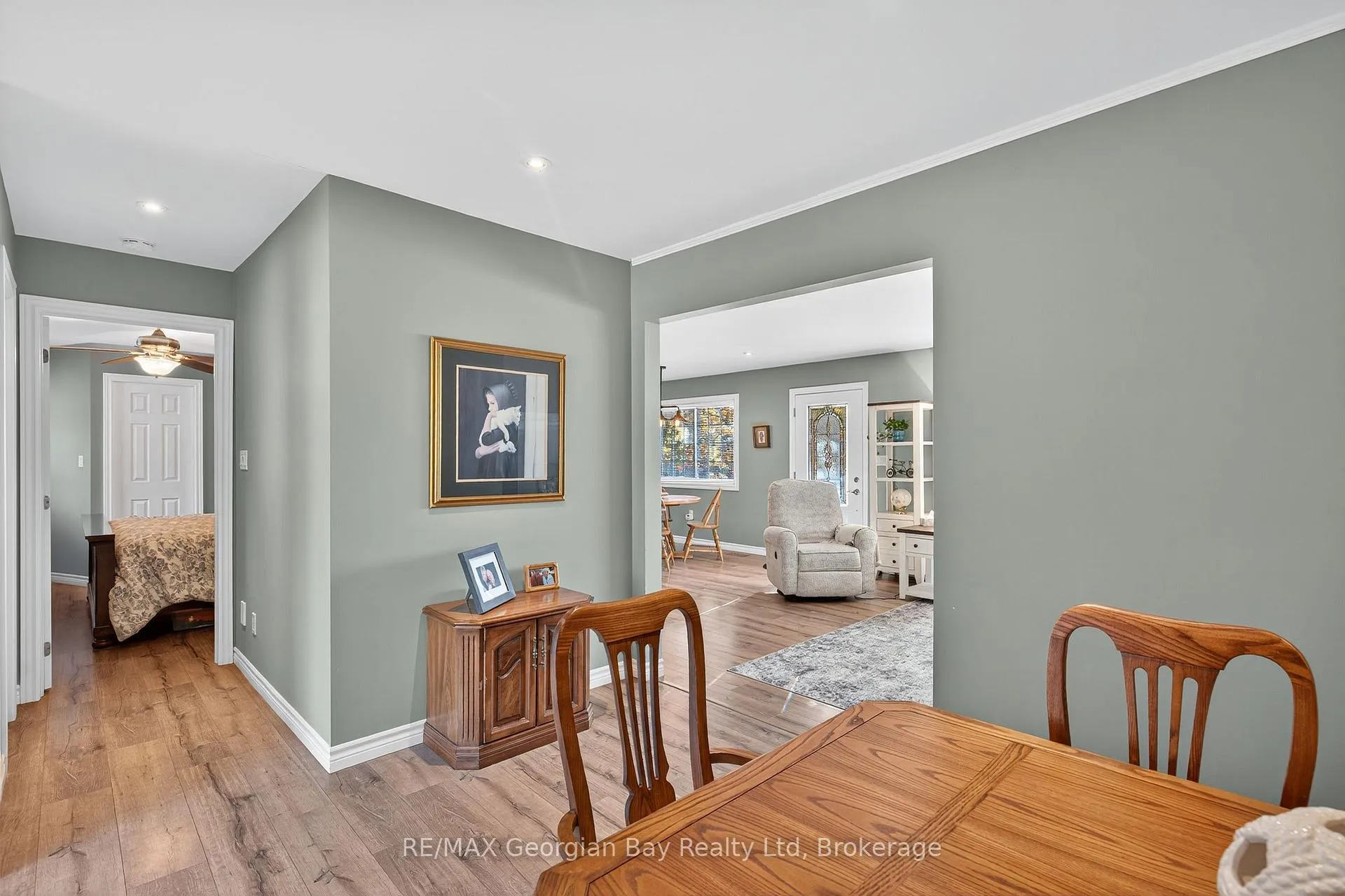 Photo 12 of 1034 Pine Grove Road, Penetanguishene — HOMEH