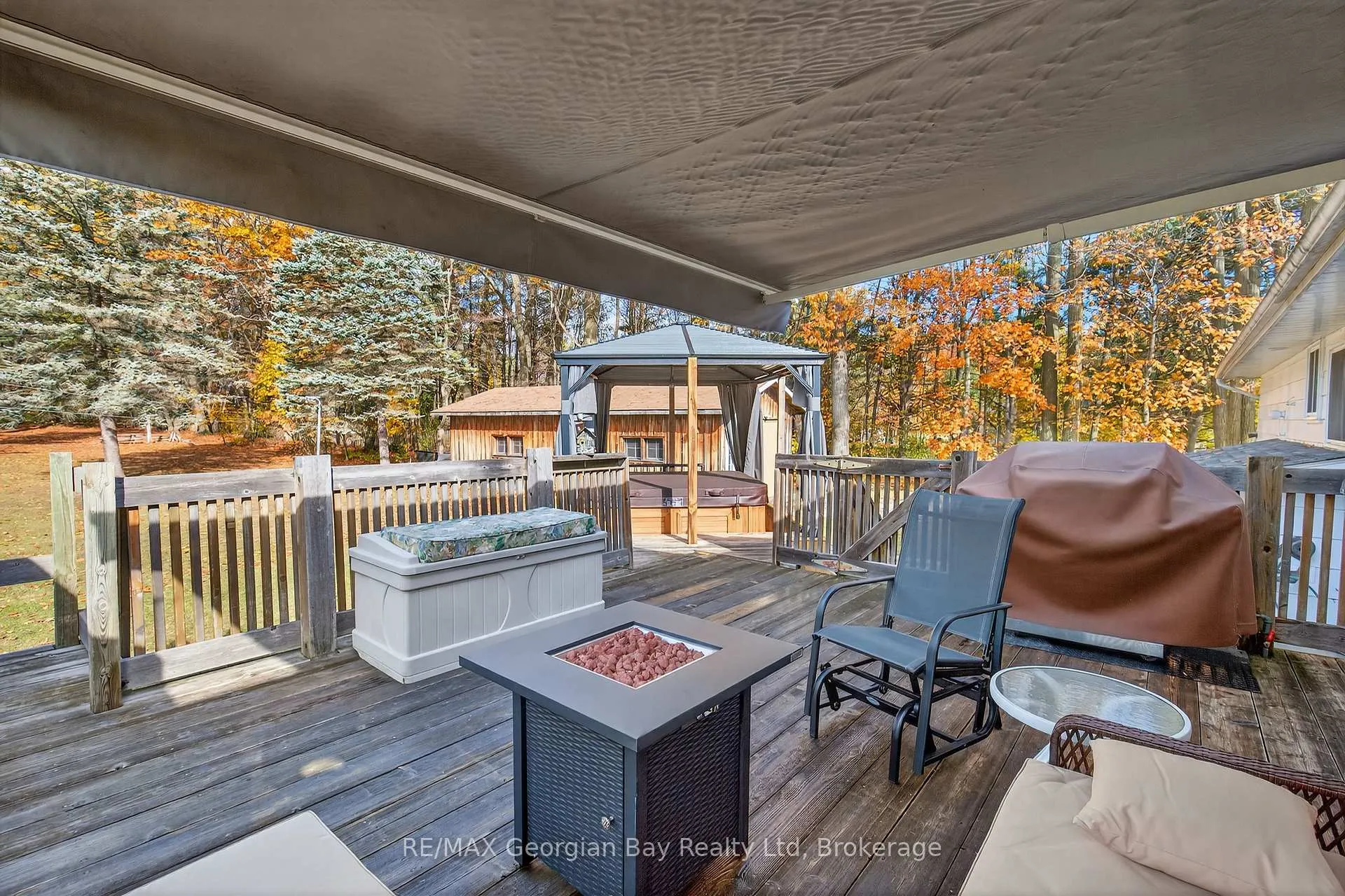 Photo 25 of 1034 Pine Grove Road, Penetanguishene — HOMEH