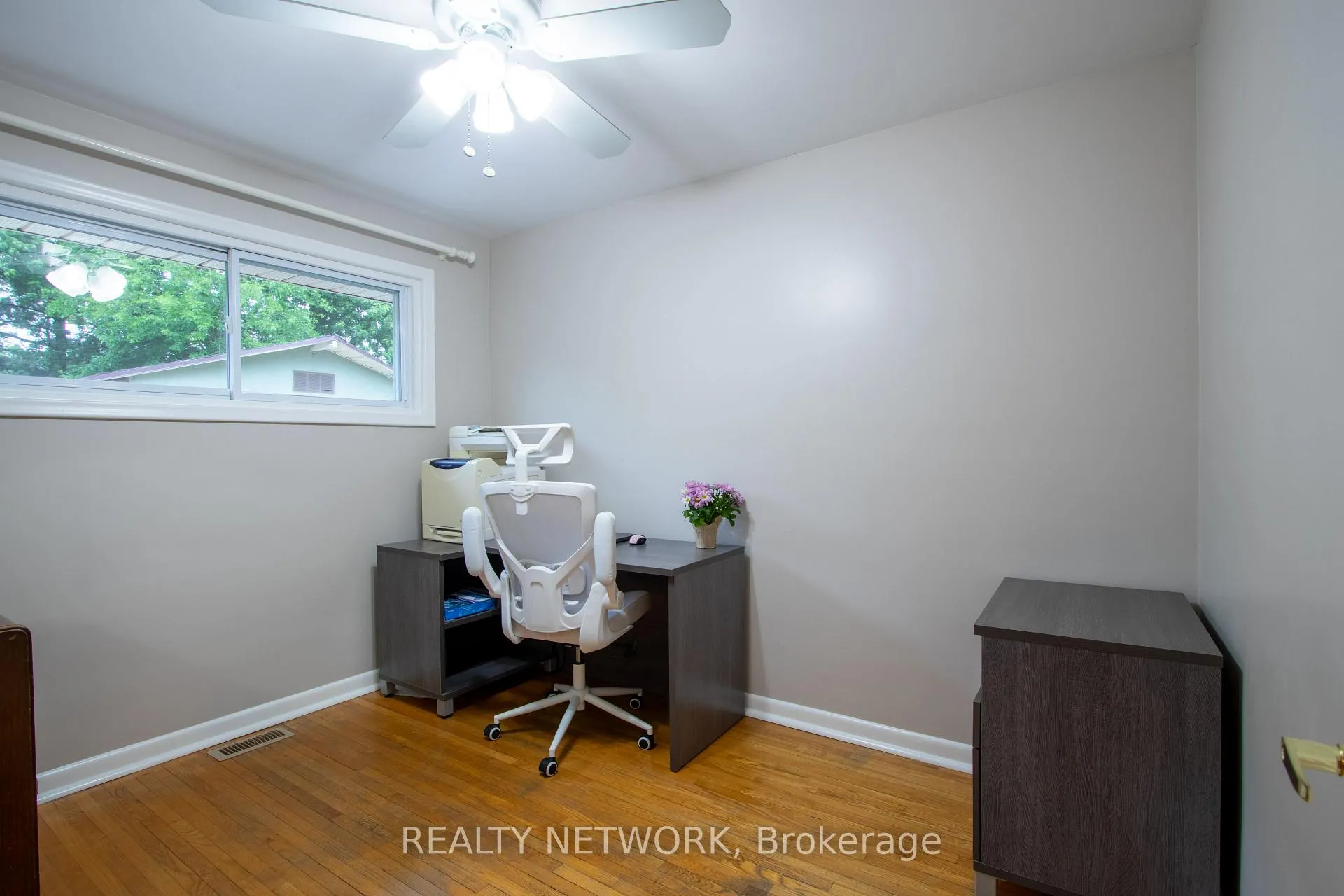 Photo 6 of 652 Upper Wentworth Street, Hamilton, Hill Park — HOMEH