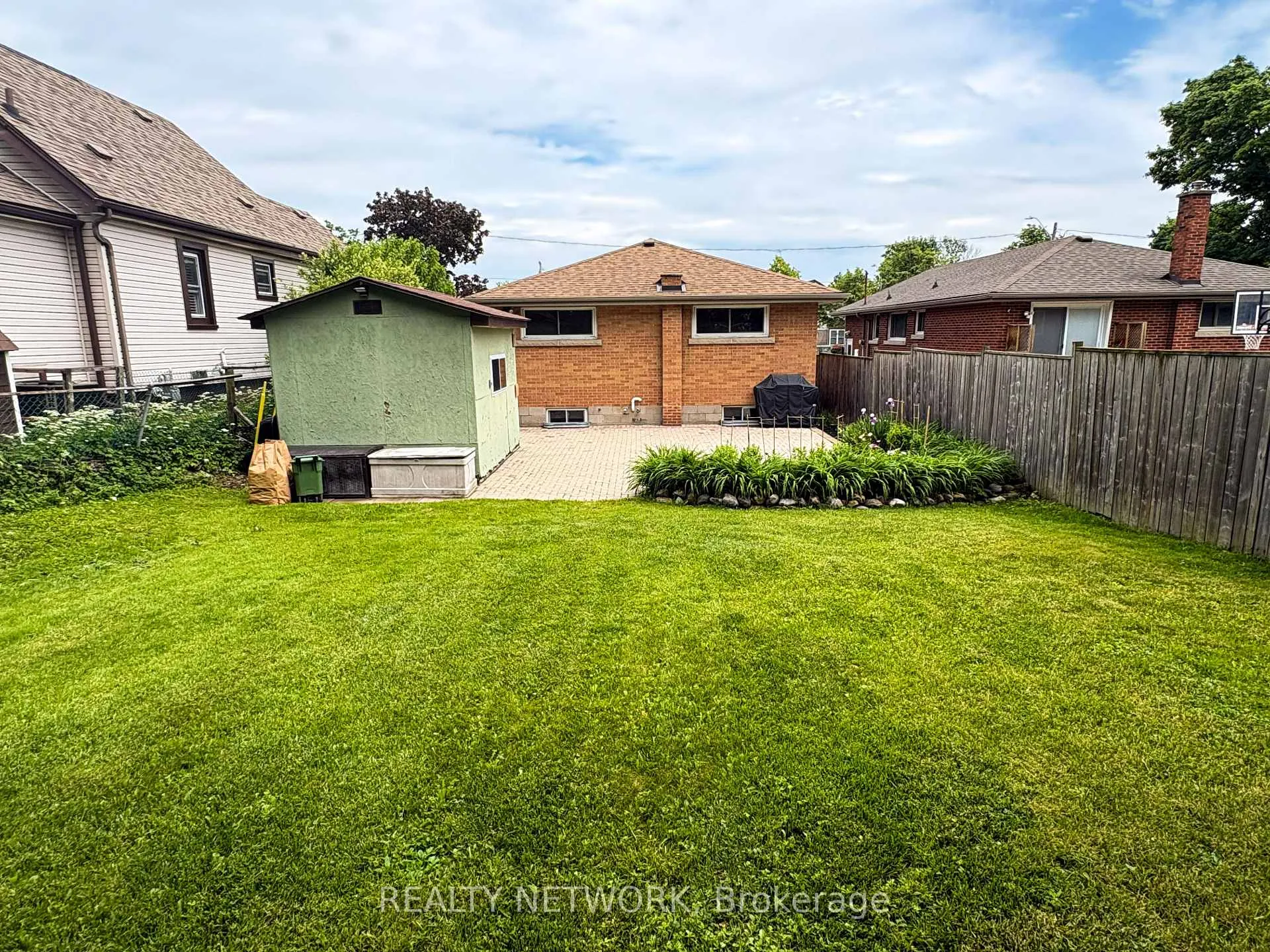 Photo 14 of 652 Upper Wentworth Street, Hamilton, Hill Park — HOMEH