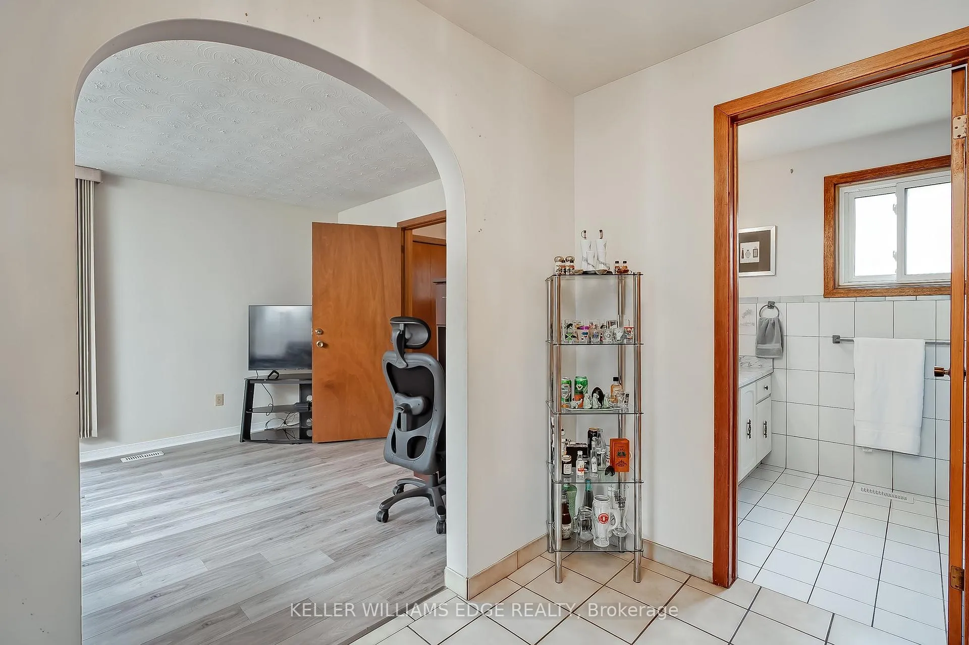 Photo 26 of 7 Oakland Drive, Hamilton, Kentley — HOMEH