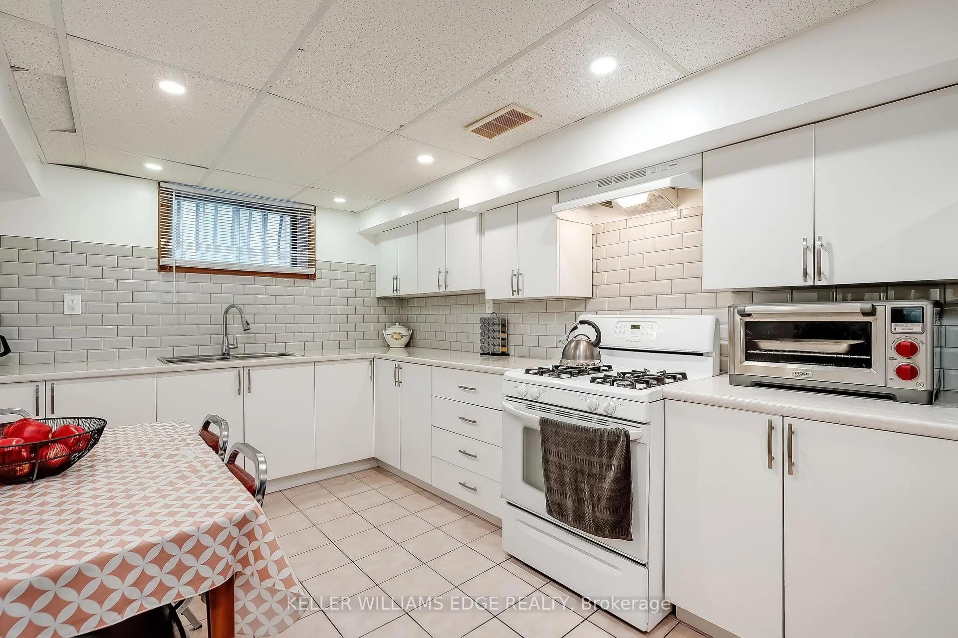 Photo 28 of 7 Oakland Drive, Hamilton, Kentley — HOMEH