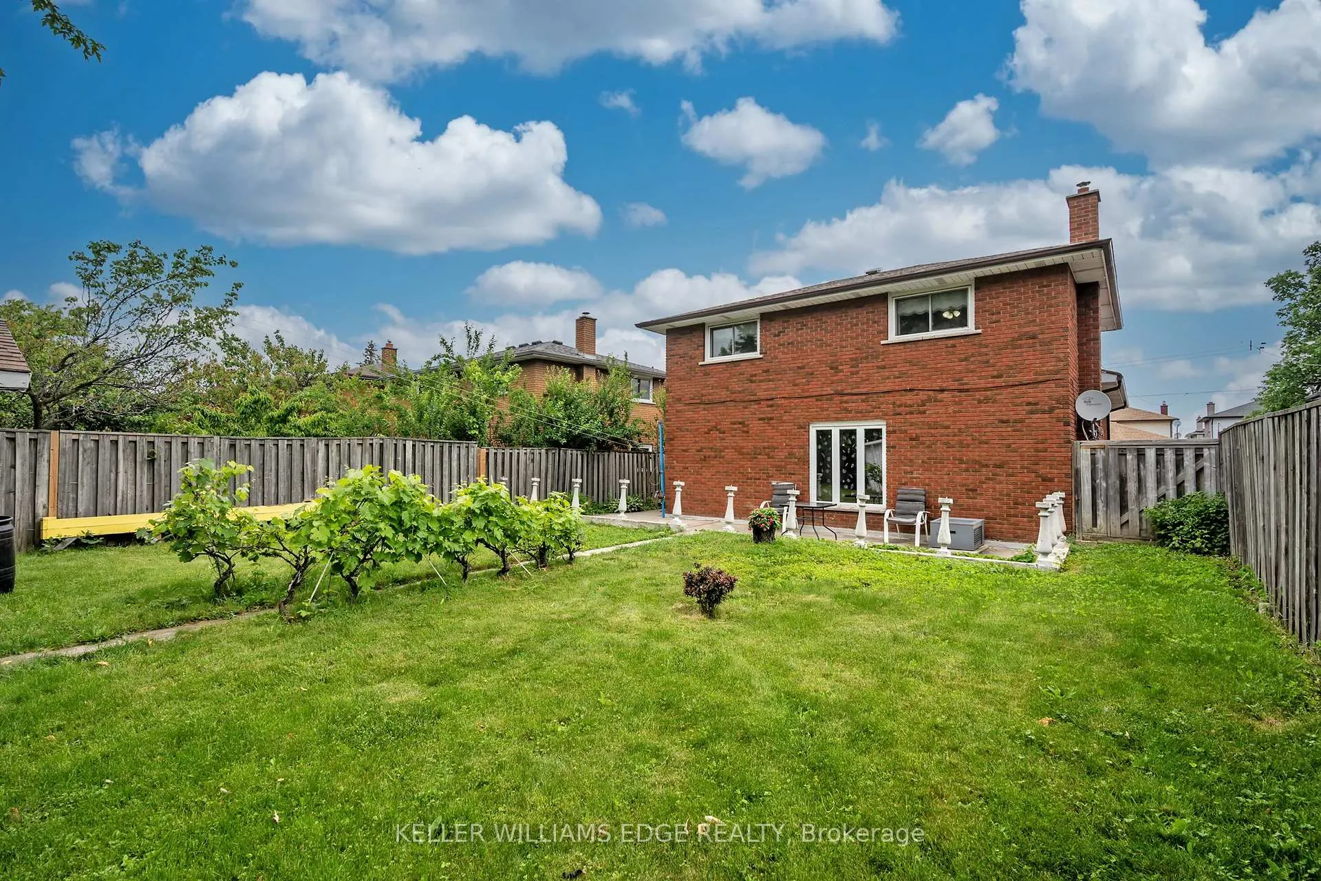 Photo 35 of 7 Oakland Drive, Hamilton, Kentley — HOMEH