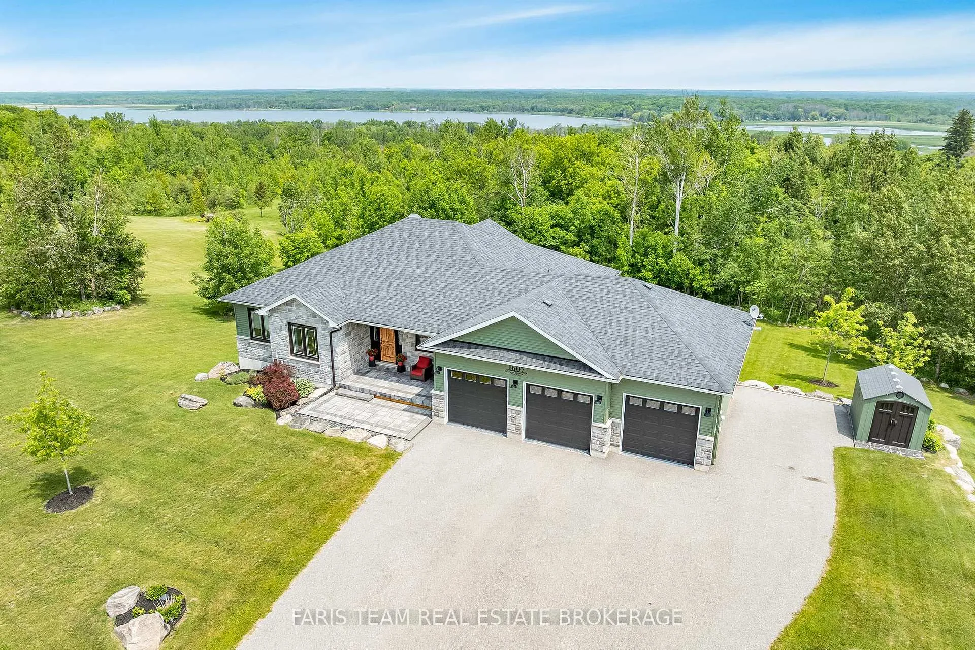 Photo 2 of 1607 Georgian Heights Boulevard, Severn, Fesserton — HOMEH
