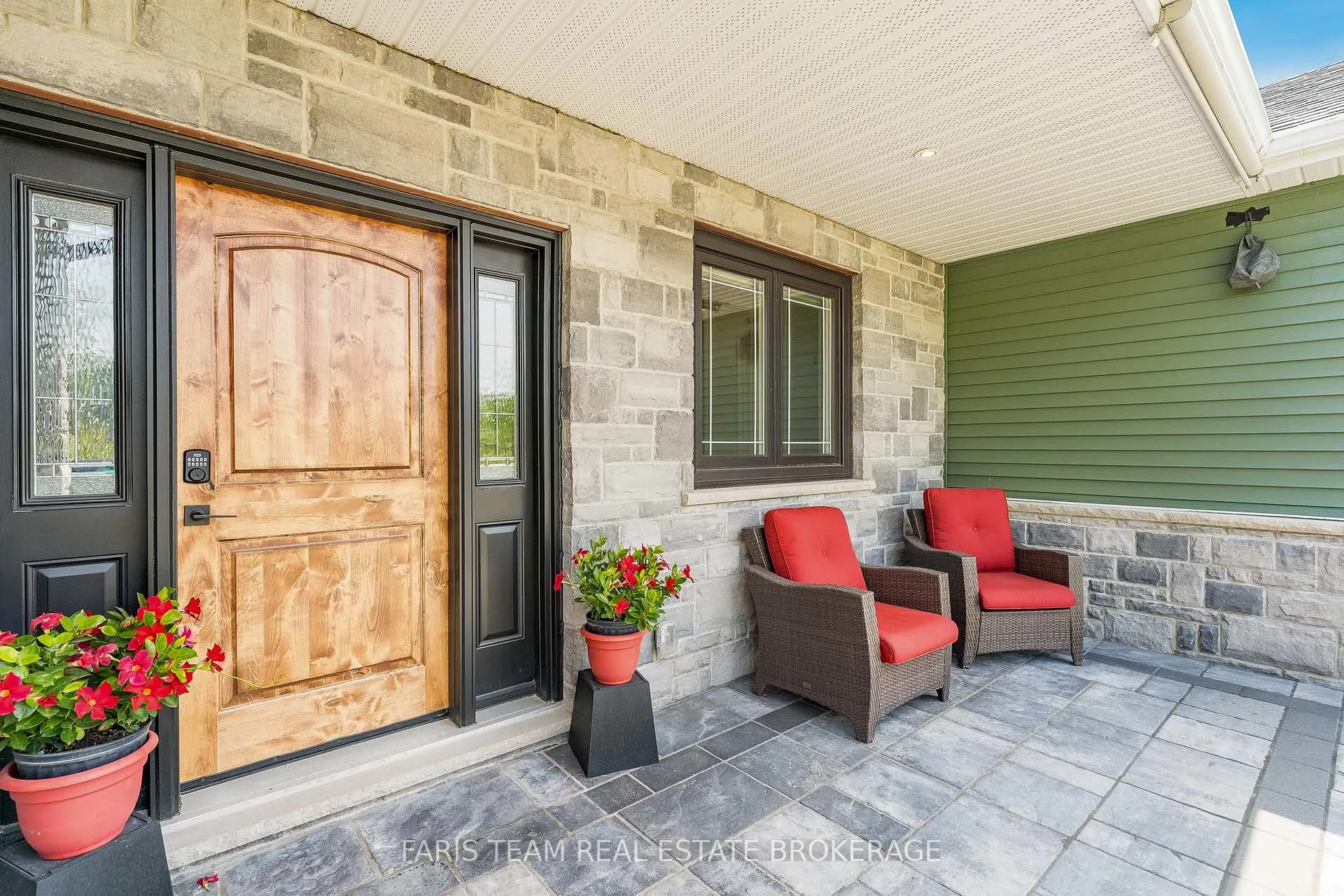 Photo 5 of 1607 Georgian Heights Boulevard, Severn, Fesserton — HOMEH