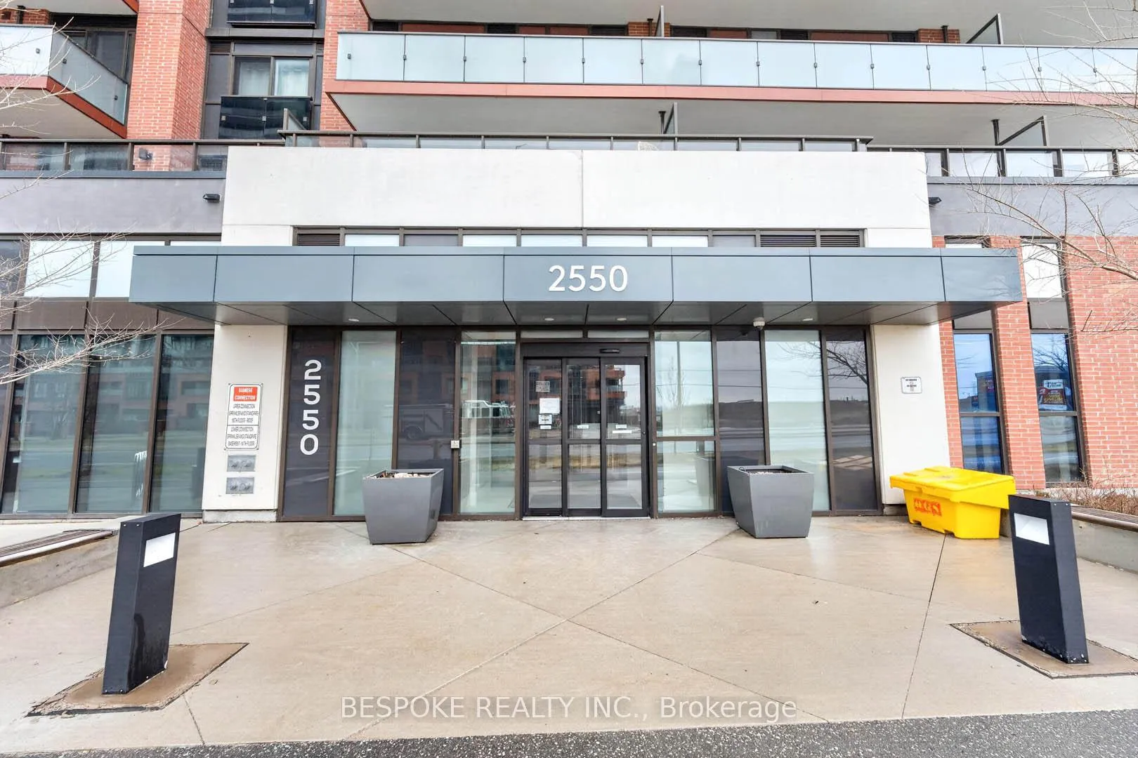 Photo 3 of Unit 612, 2550 Simcoe Street N, Oshawa, Windfields — HOMEH