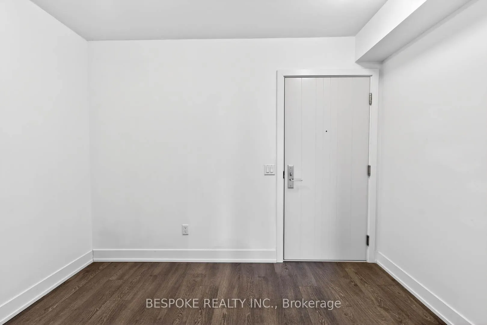 Photo 6 of Unit 612, 2550 Simcoe Street N, Oshawa, Windfields — HOMEH