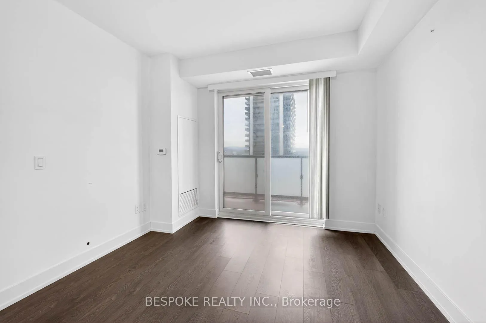 Photo 11 of Unit 612, 2550 Simcoe Street N, Oshawa, Windfields — HOMEH