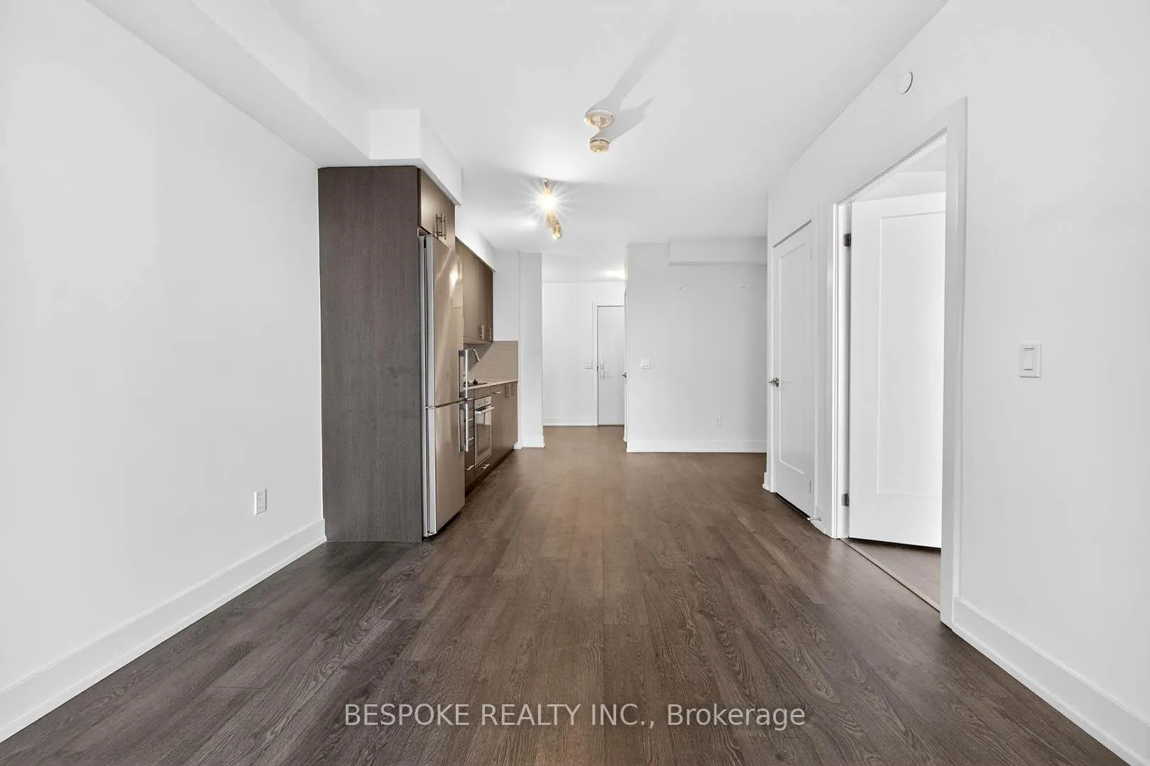 Photo 13 of Unit 612, 2550 Simcoe Street N, Oshawa, Windfields — HOMEH