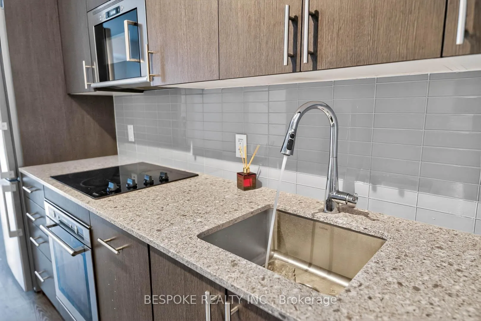 Photo 20 of Unit 612, 2550 Simcoe Street N, Oshawa, Windfields — HOMEH