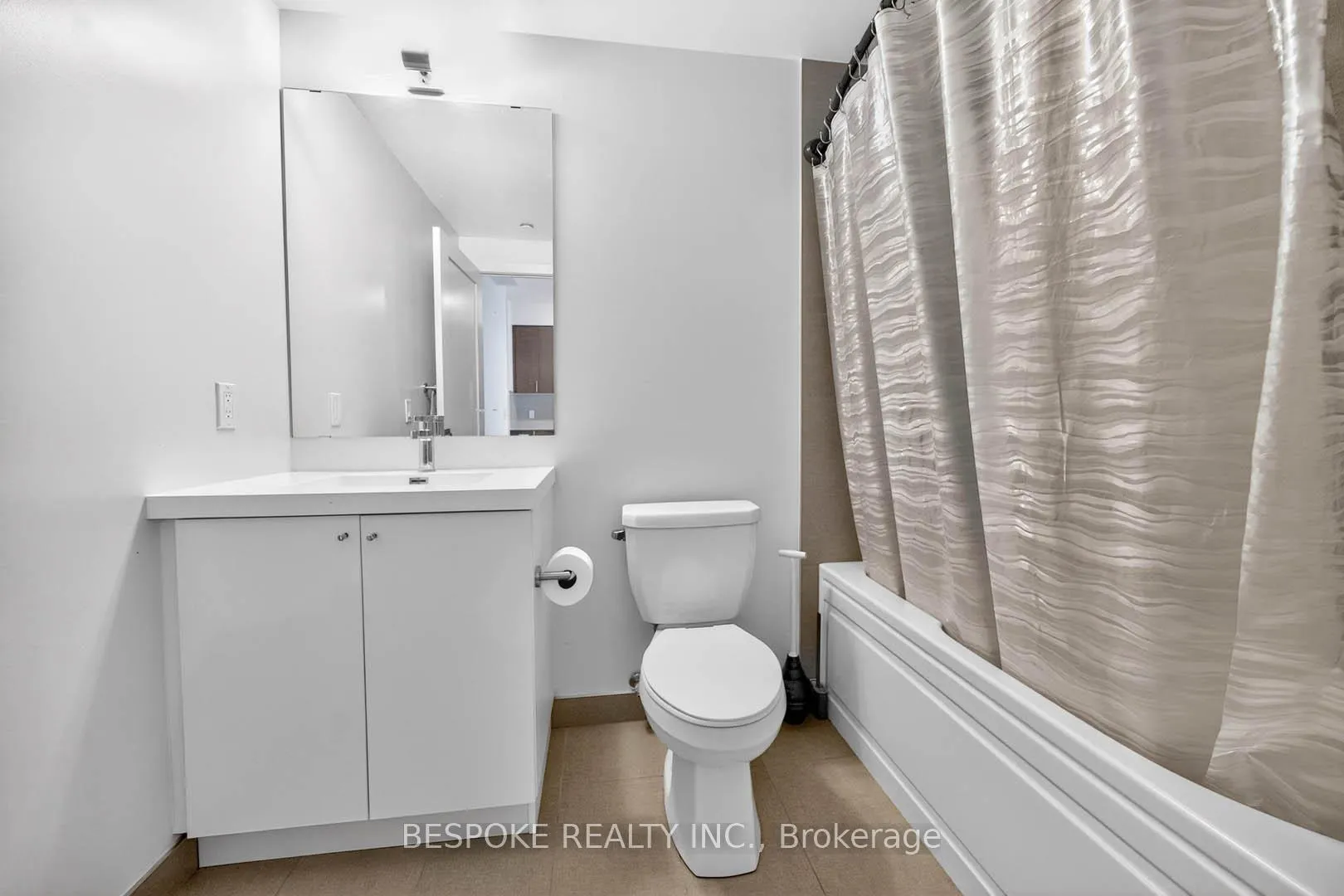 Photo 24 of Unit 612, 2550 Simcoe Street N, Oshawa, Windfields — HOMEH