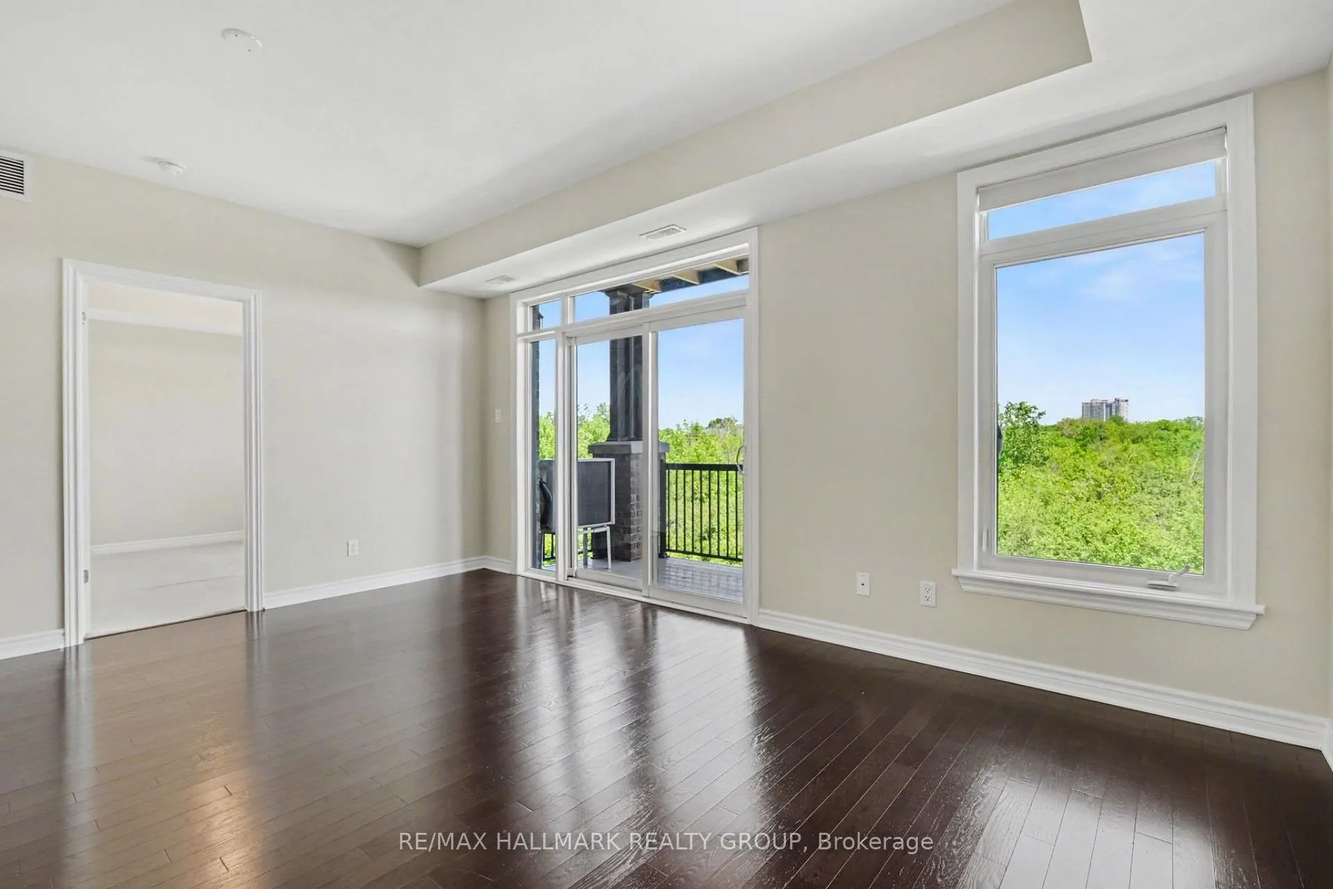 Photo 14 of Unit 303, 755 Beauparc Private, Ottawa, Cyrville — HOMEH