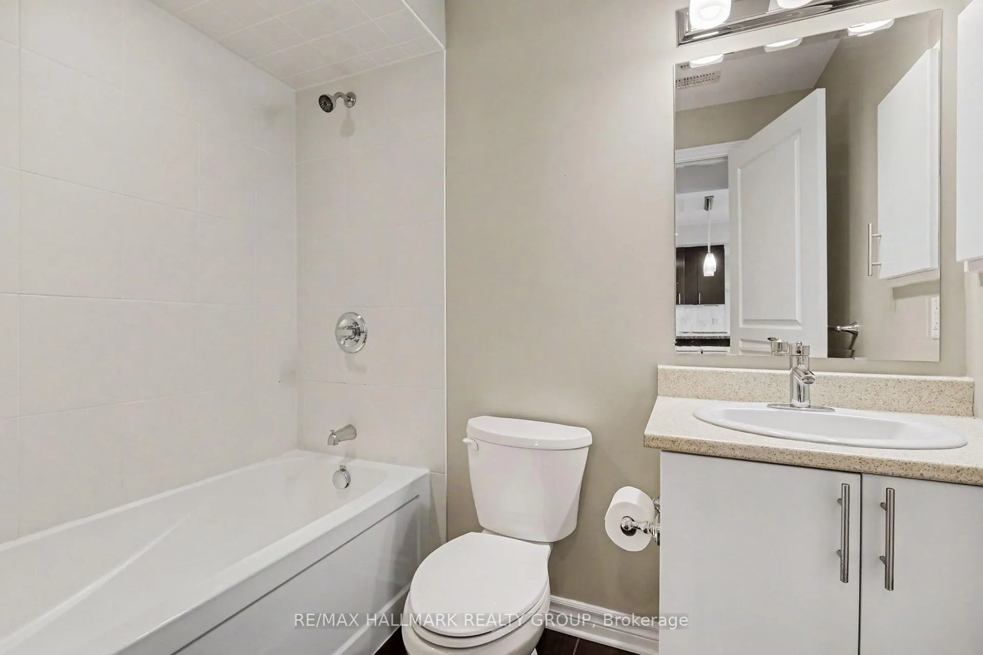 Photo 18 of Unit 303, 755 Beauparc Private, Ottawa, Cyrville — HOMEH