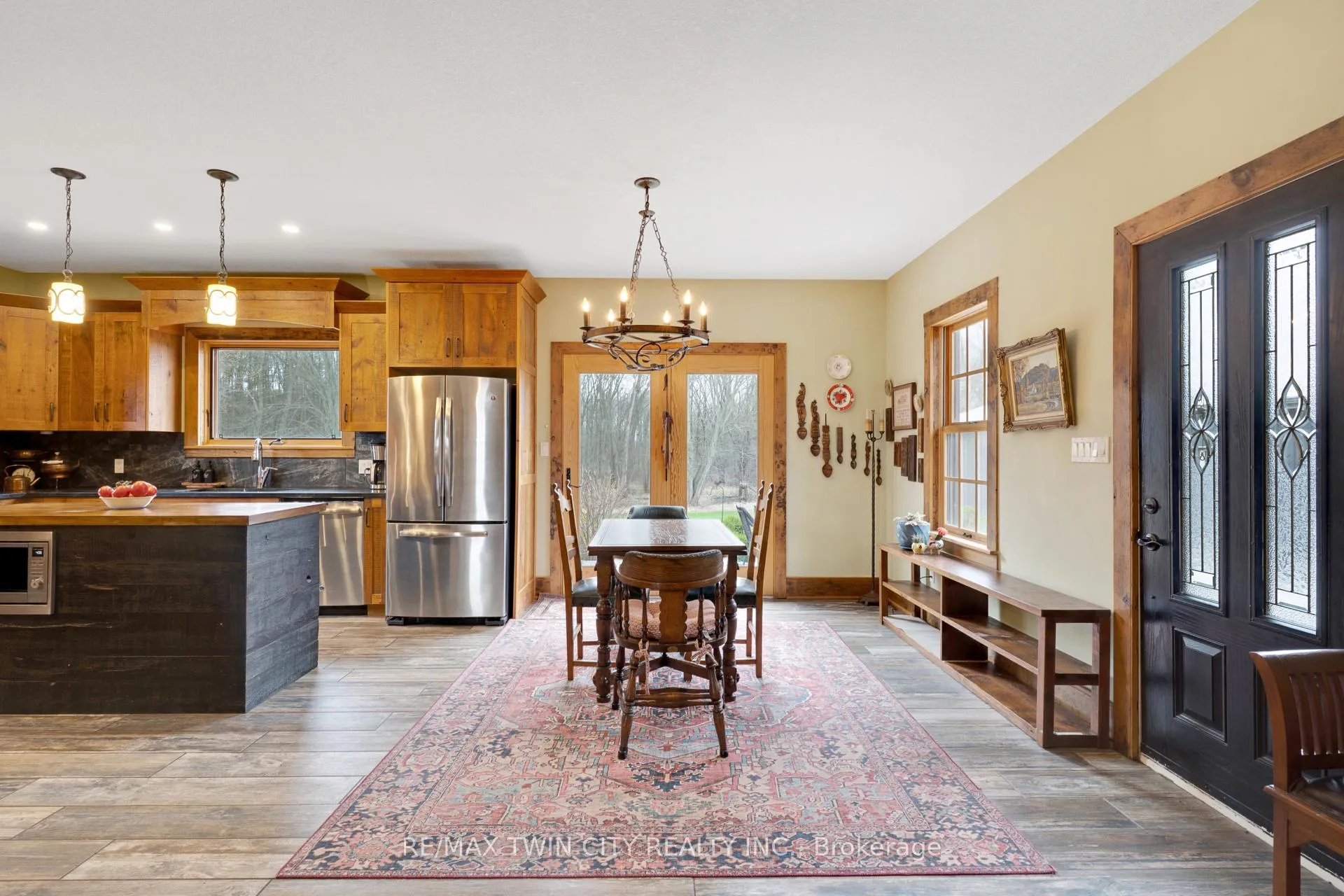 Photo 18 of 3612 Indian Trail, Hamilton, Rural Ancaster — HOMEH