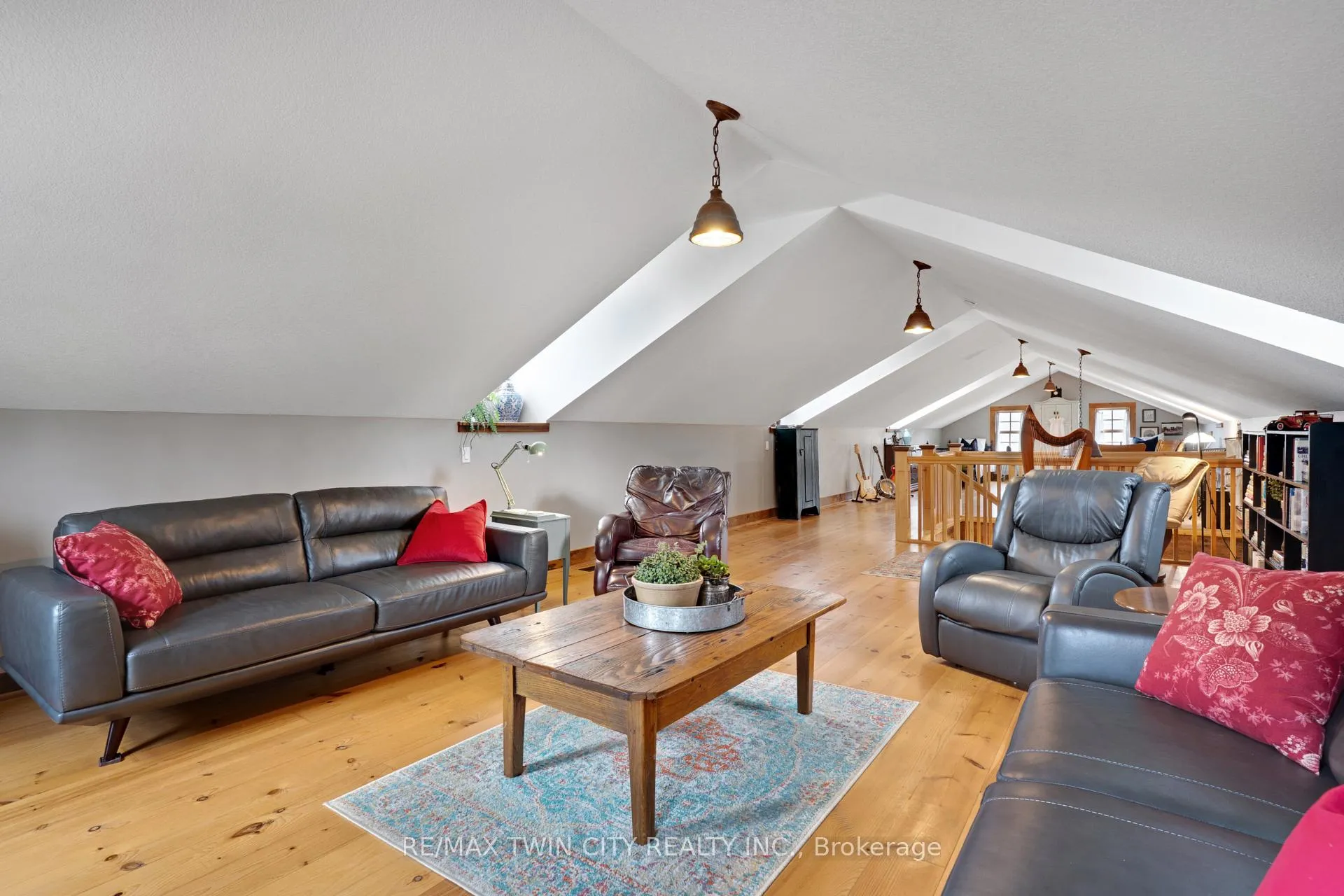 Photo 38 of 3612 Indian Trail, Hamilton, Rural Ancaster — HOMEH
