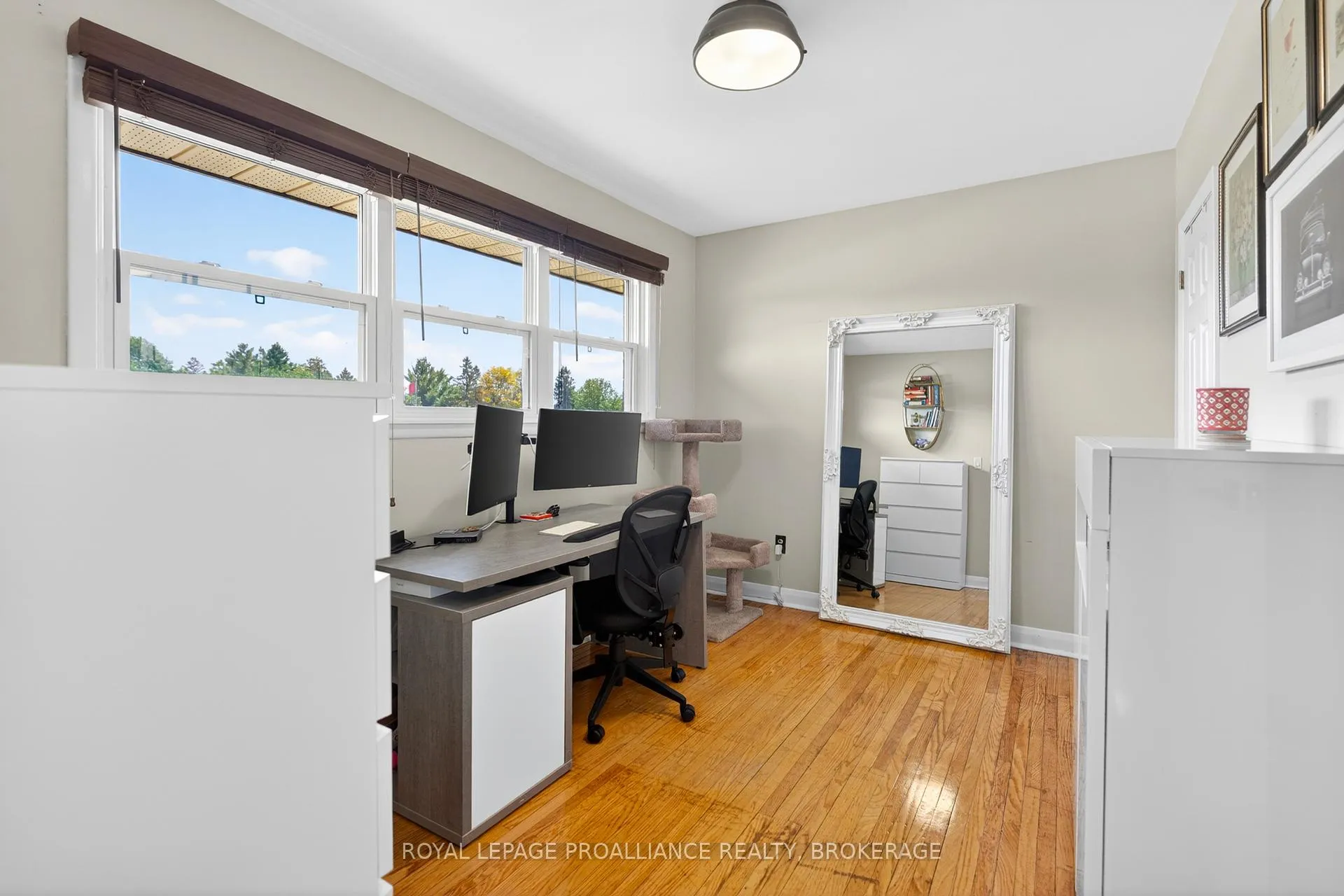 Photo 10 of 1268 Glenmore Avenue, Kingston, South of Taylor-Kidd Blvd — HOMEH