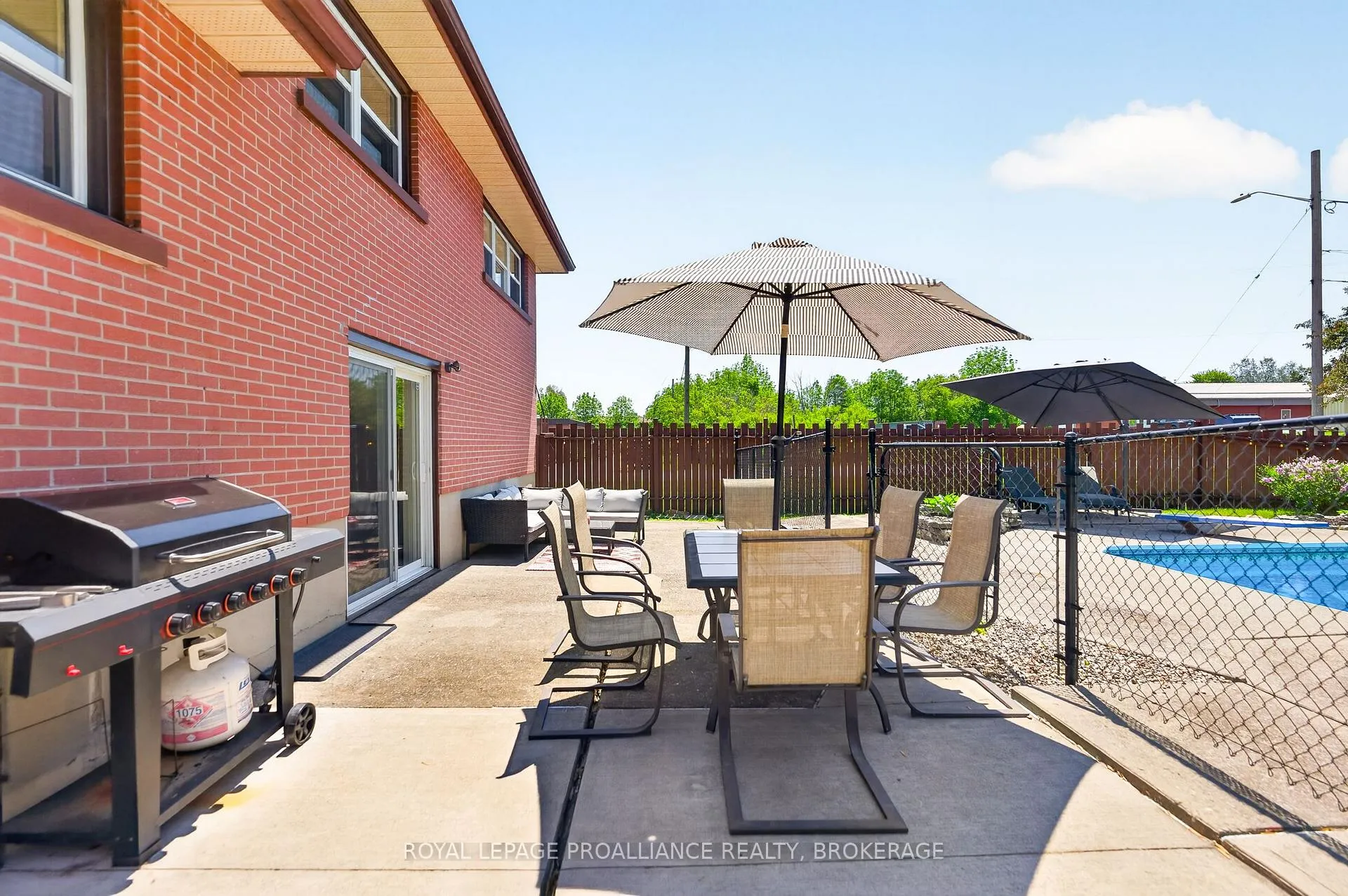 Photo 21 of 1268 Glenmore Avenue, Kingston, South of Taylor-Kidd Blvd — HOMEH