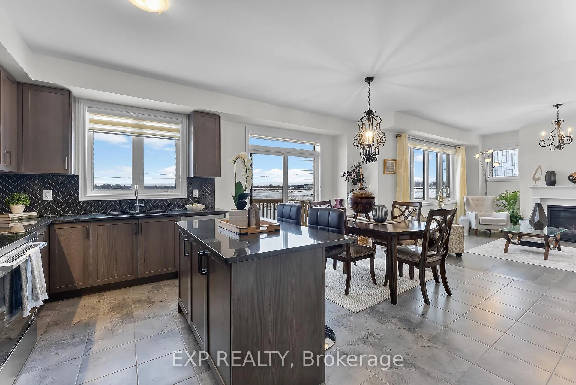 Photo 16 of 229 Vanilla Trail, Thorold, Rolling Meadows — HOMEH