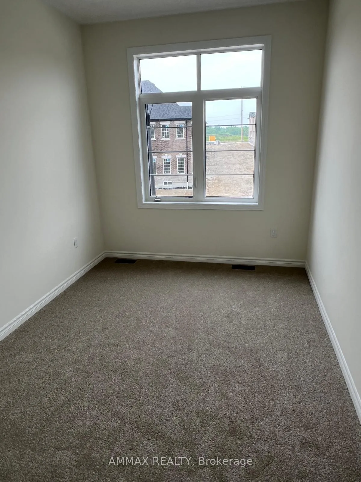 Photo 11 of 1173 Sea Mist Street, Pickering, Rural Pickering — HOMEH