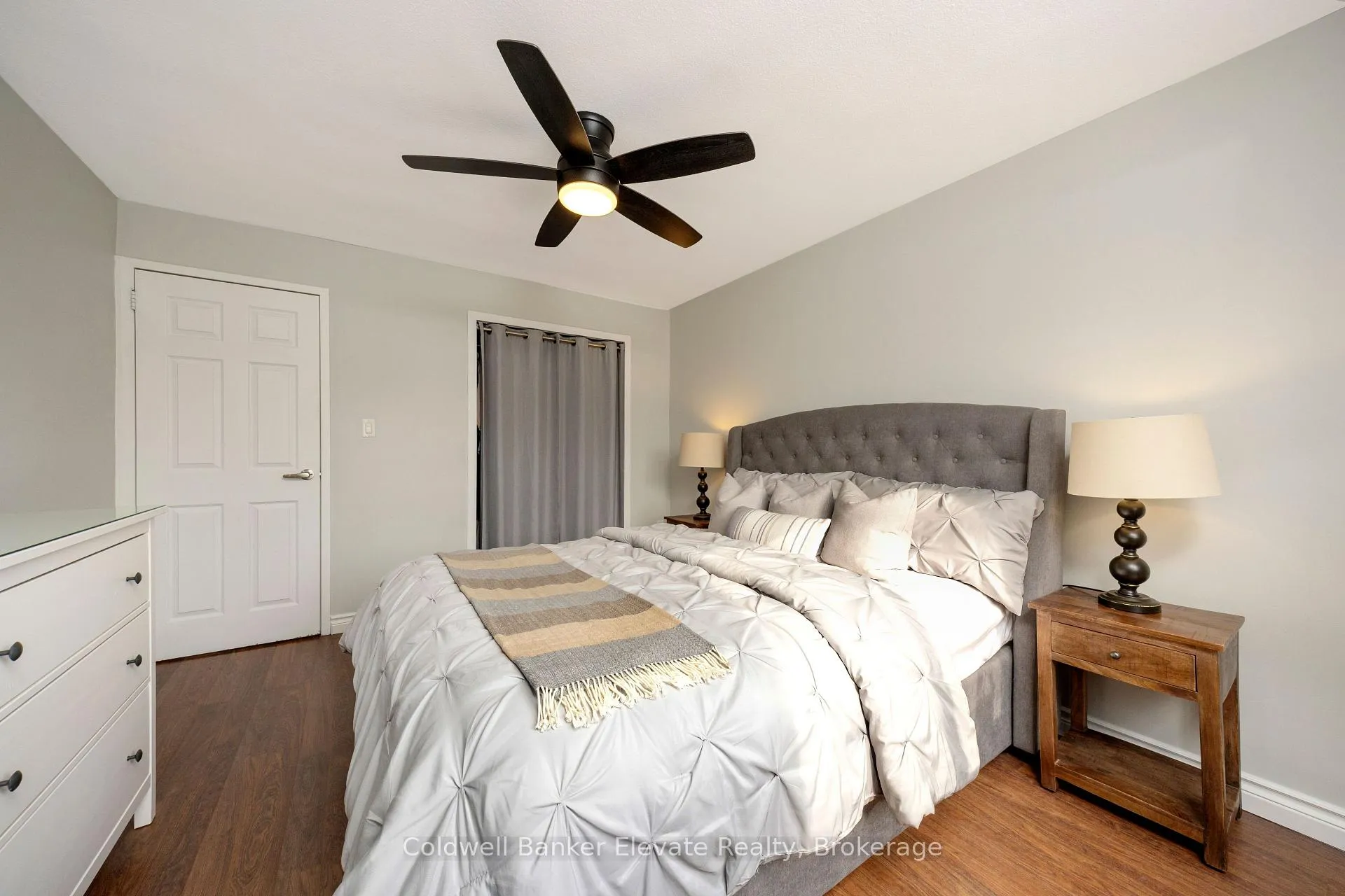 Photo 19 of Unit 402, 49 Park Avenue, Halton Hills, Georgetown — HOMEH