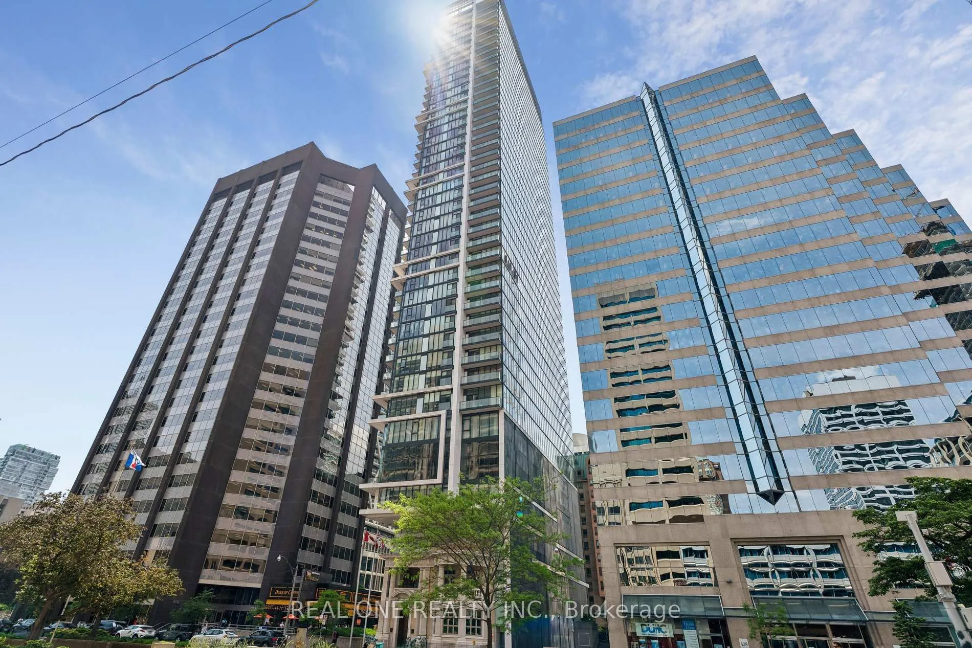 Photo 2 of Unit 3102, 426 University Avenue, Toronto, University — HOMEH