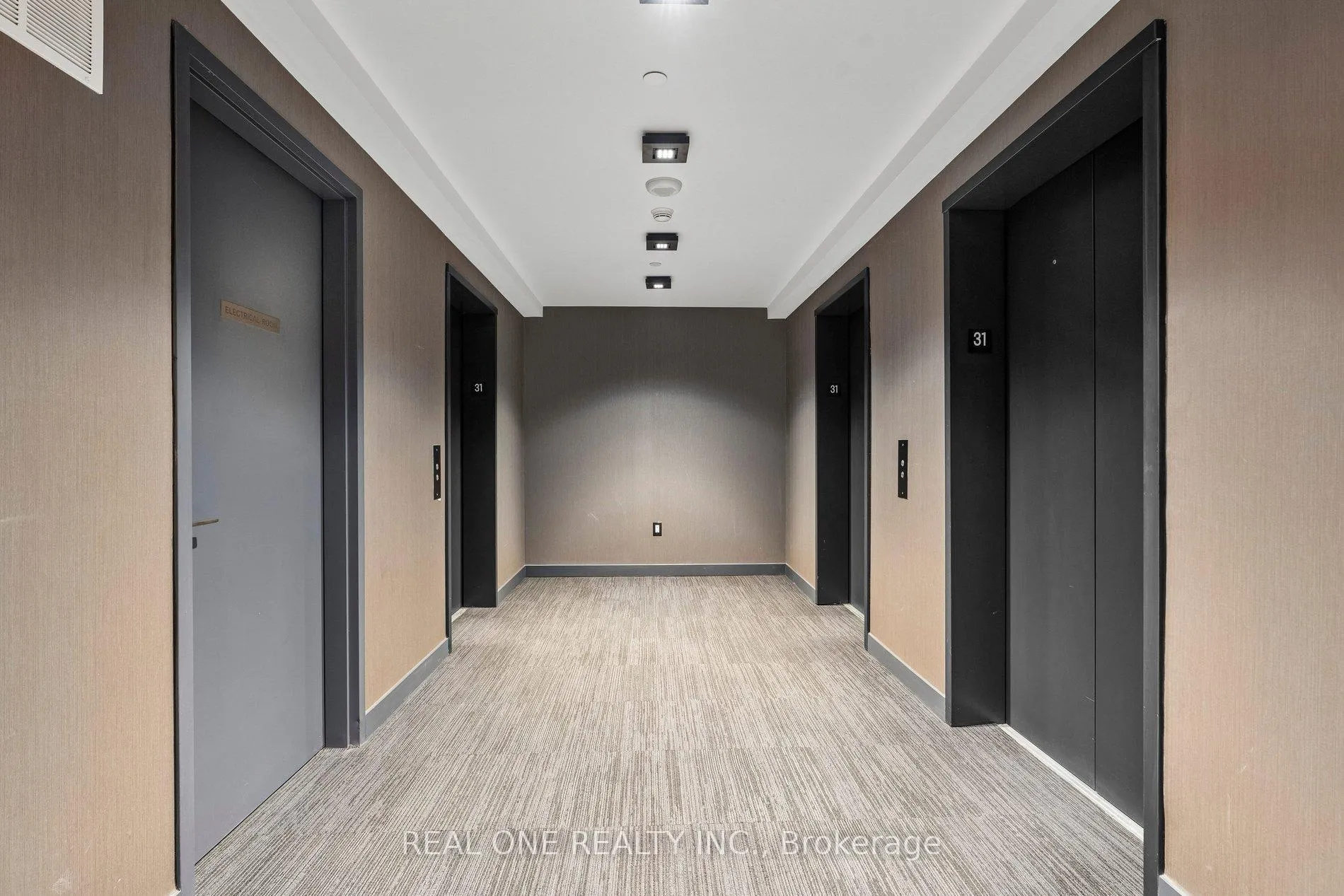 Photo 7 of Unit 3102, 426 University Avenue, Toronto, University — HOMEH