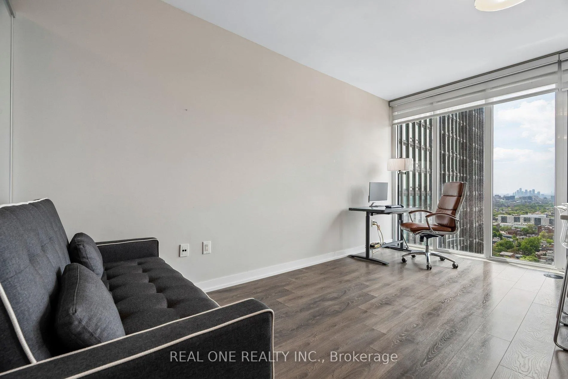 Photo 28 of Unit 3102, 426 University Avenue, Toronto, University — HOMEH